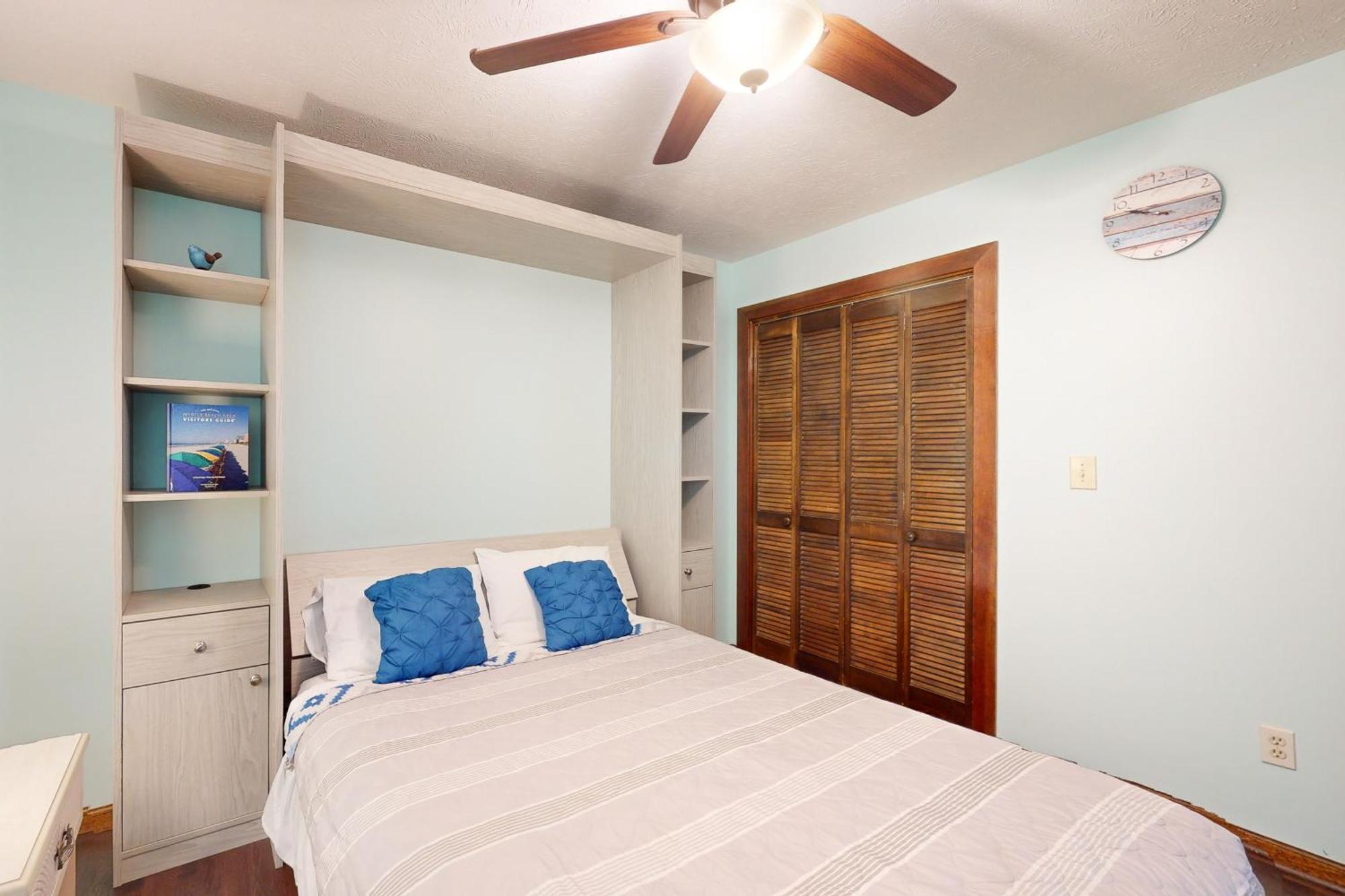 Shipwatch Pointe Ii Q-305 Apartment *