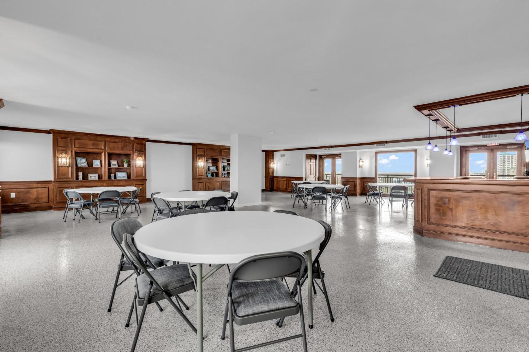 Ocean View 1br Apartment