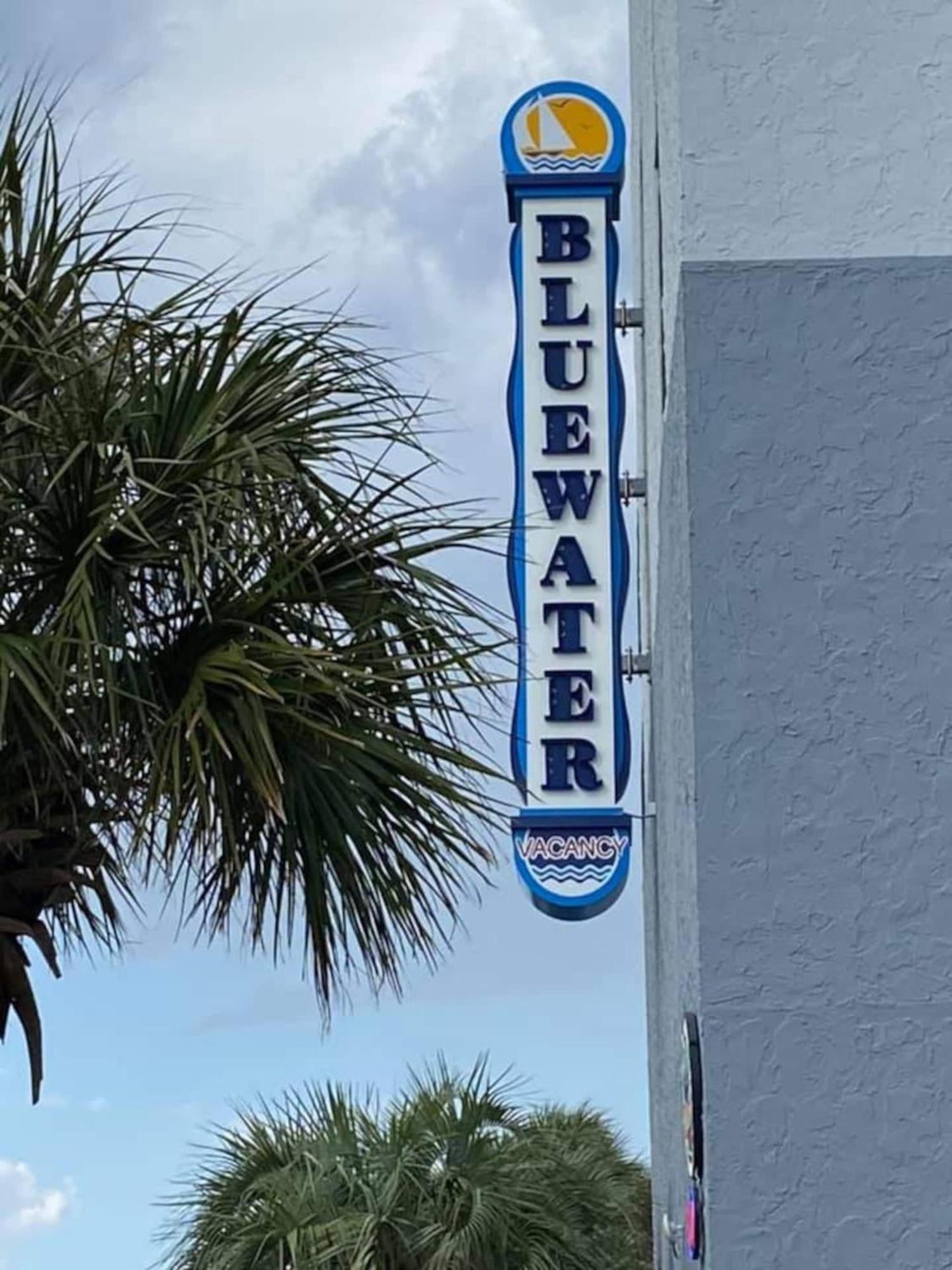 Bluewater 405 Apartment