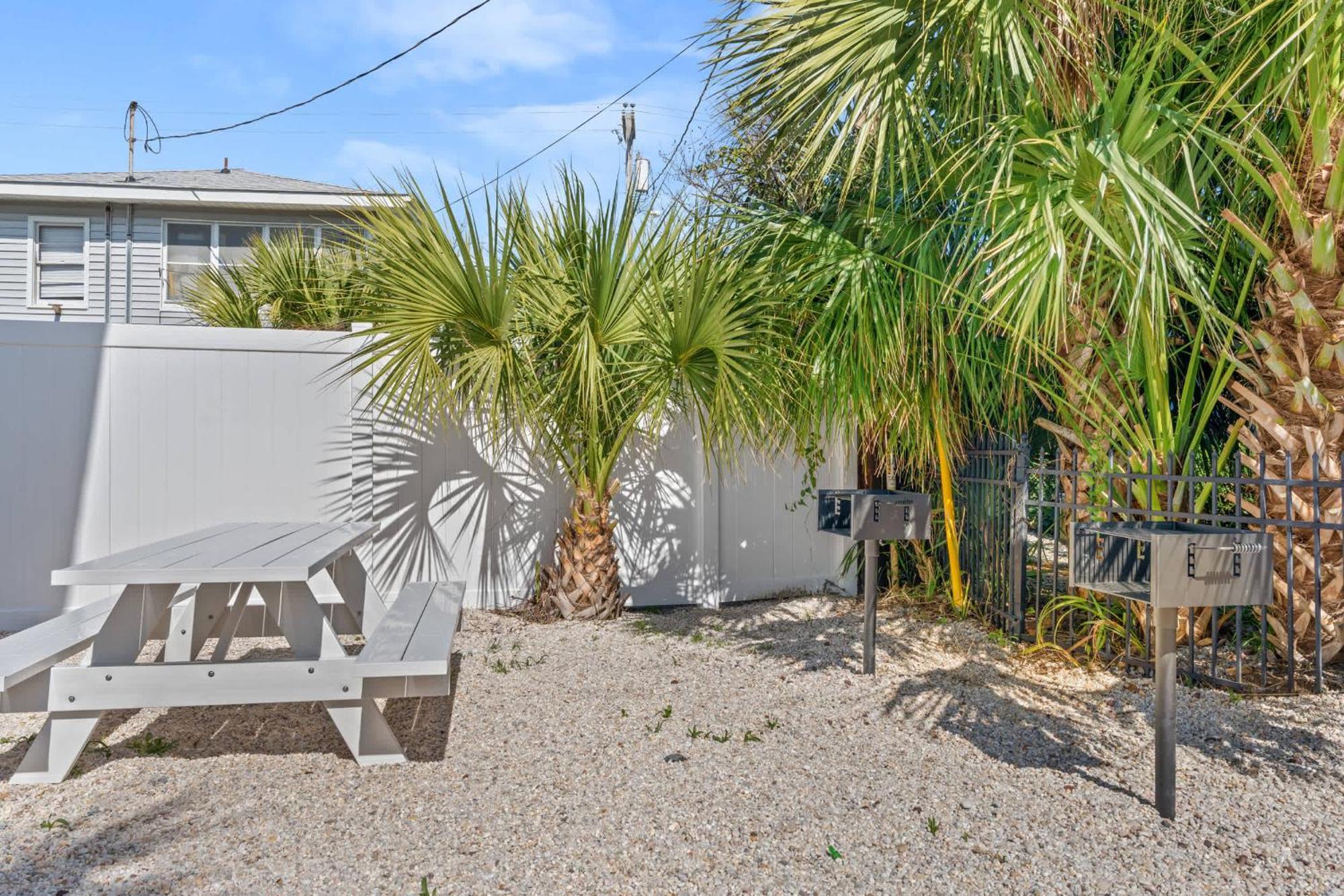 2 Double Beds Sleeps 4 Steps To