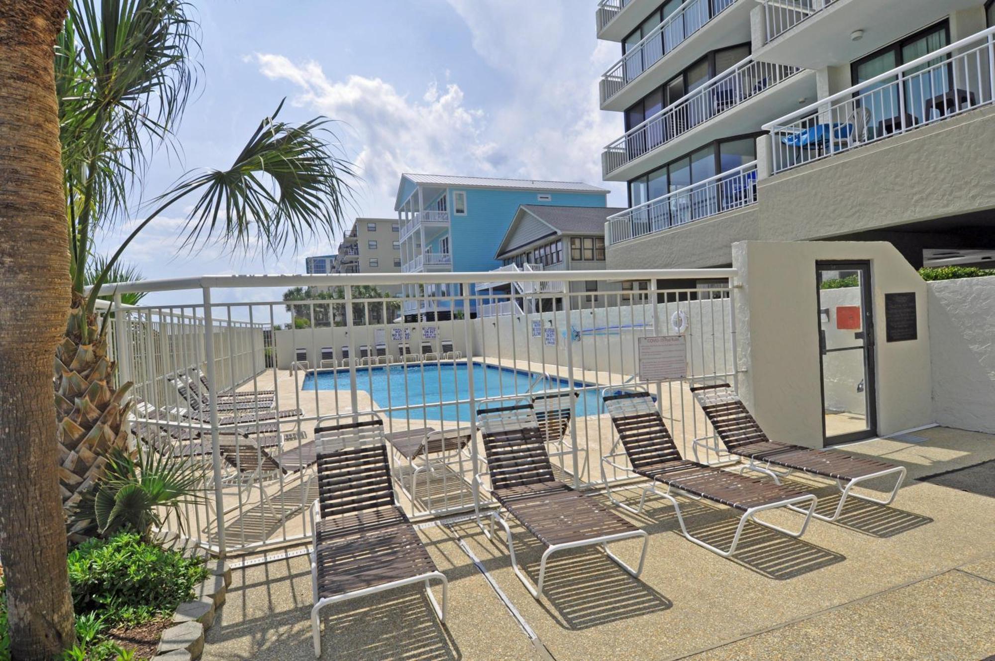 Holiday home 3astll Luxury Oceanfront 3br/2b In Shoreham Towers Ii *