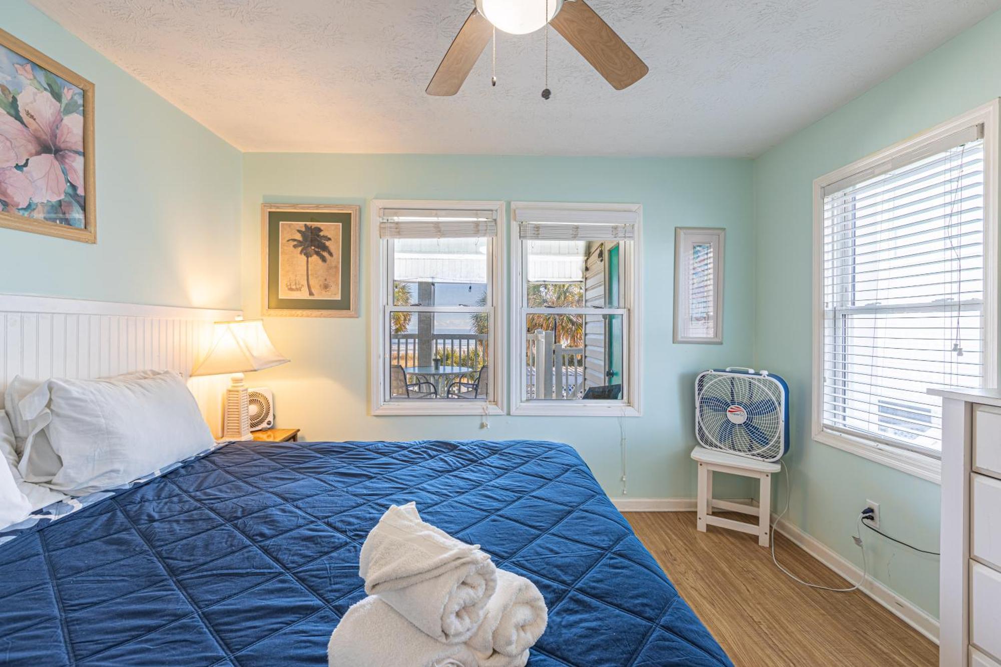 Holiday home Lavish Accessible, On Ocean, 4 King Beds, Huge Private Pool, Yard, Spa, Patio, Bbq, & Game Tables Myrtle Beach