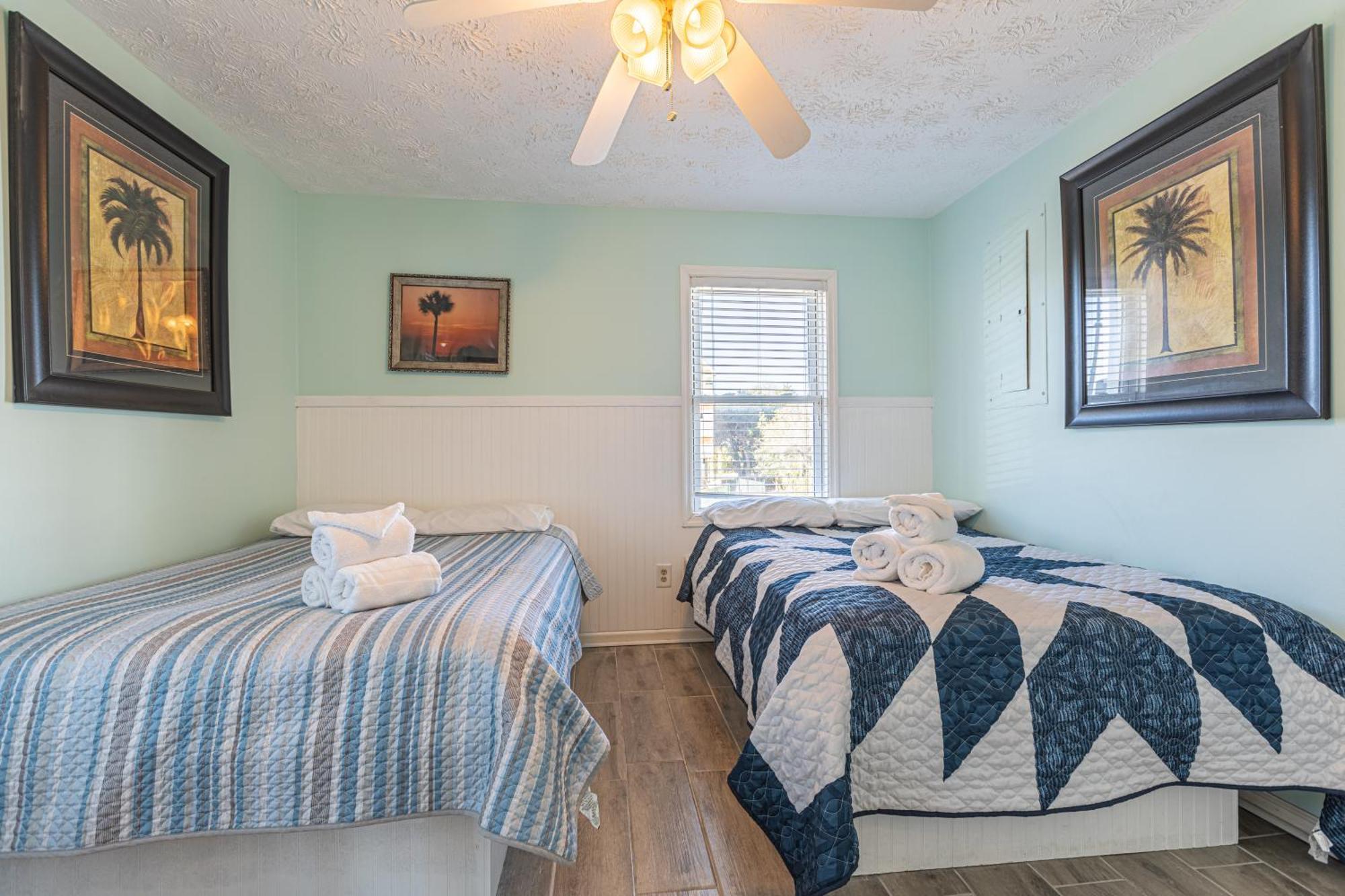 Lavish Accessible, On Ocean, 4 King Beds, Huge Private Pool, Yard, Spa, Patio, Bbq, & Game Tables *