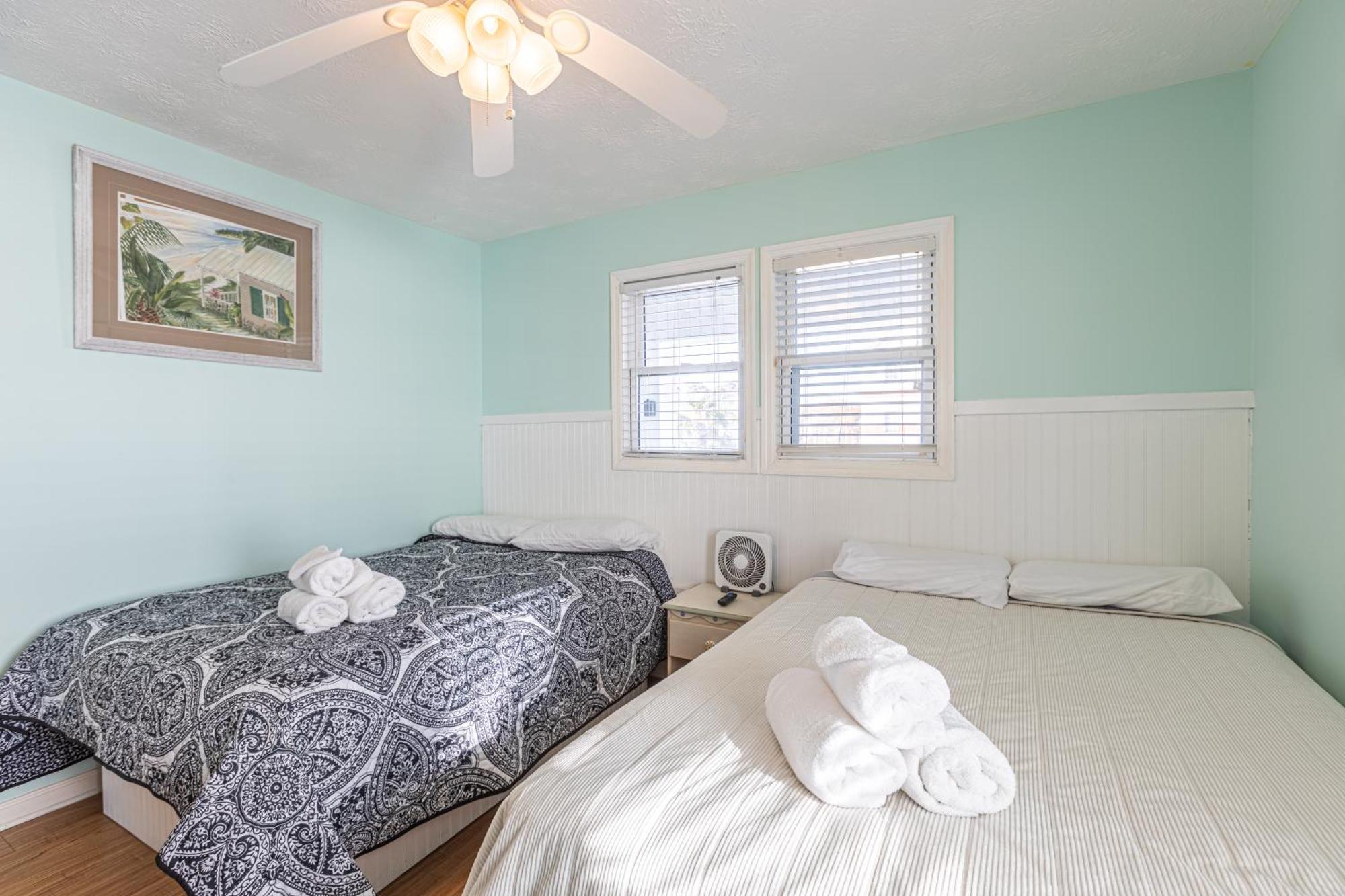Lavish Accessible, On Ocean, 4 King Beds, Huge Private Pool, Yard, Spa, Patio, Bbq, & Game Tables Myrtle Beach