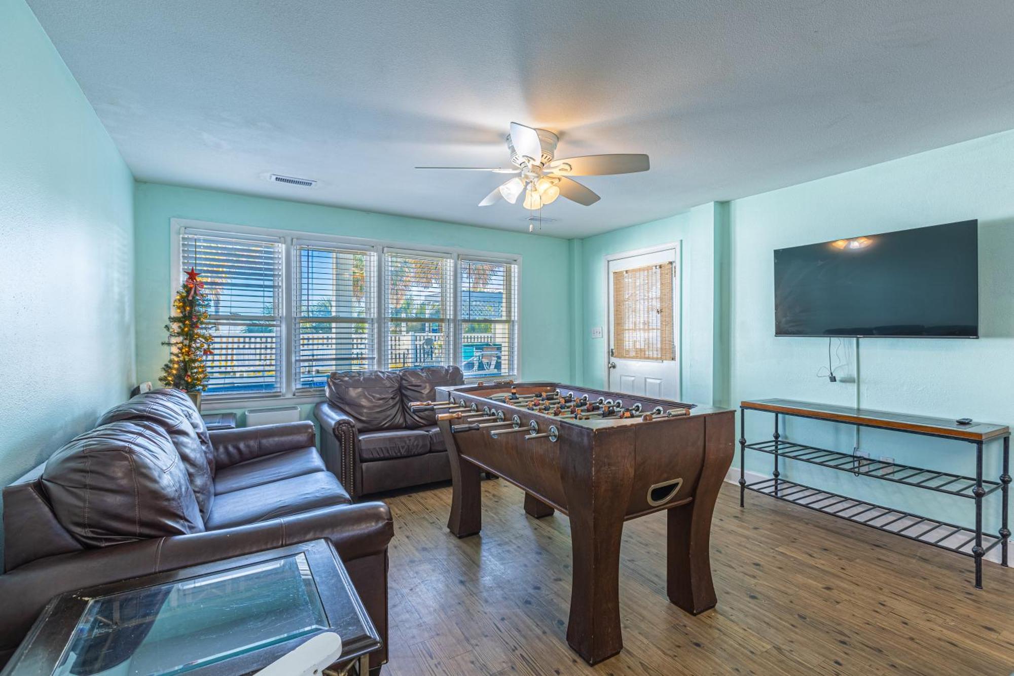 Lavish Accessible, On Ocean, 4 King Beds, Huge Private Pool, Yard, Spa, Patio, Bbq, & Game Tables * Myrtle Beach