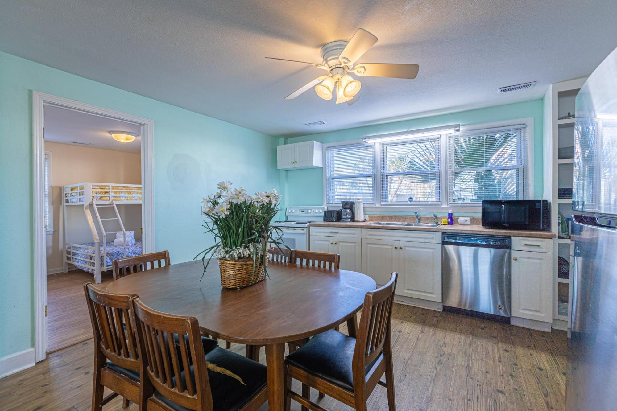 Lavish Accessible, On Ocean, 4 King Beds, Huge Private Pool, Yard, Spa, Patio, Bbq, & Game Tables * Myrtle Beach