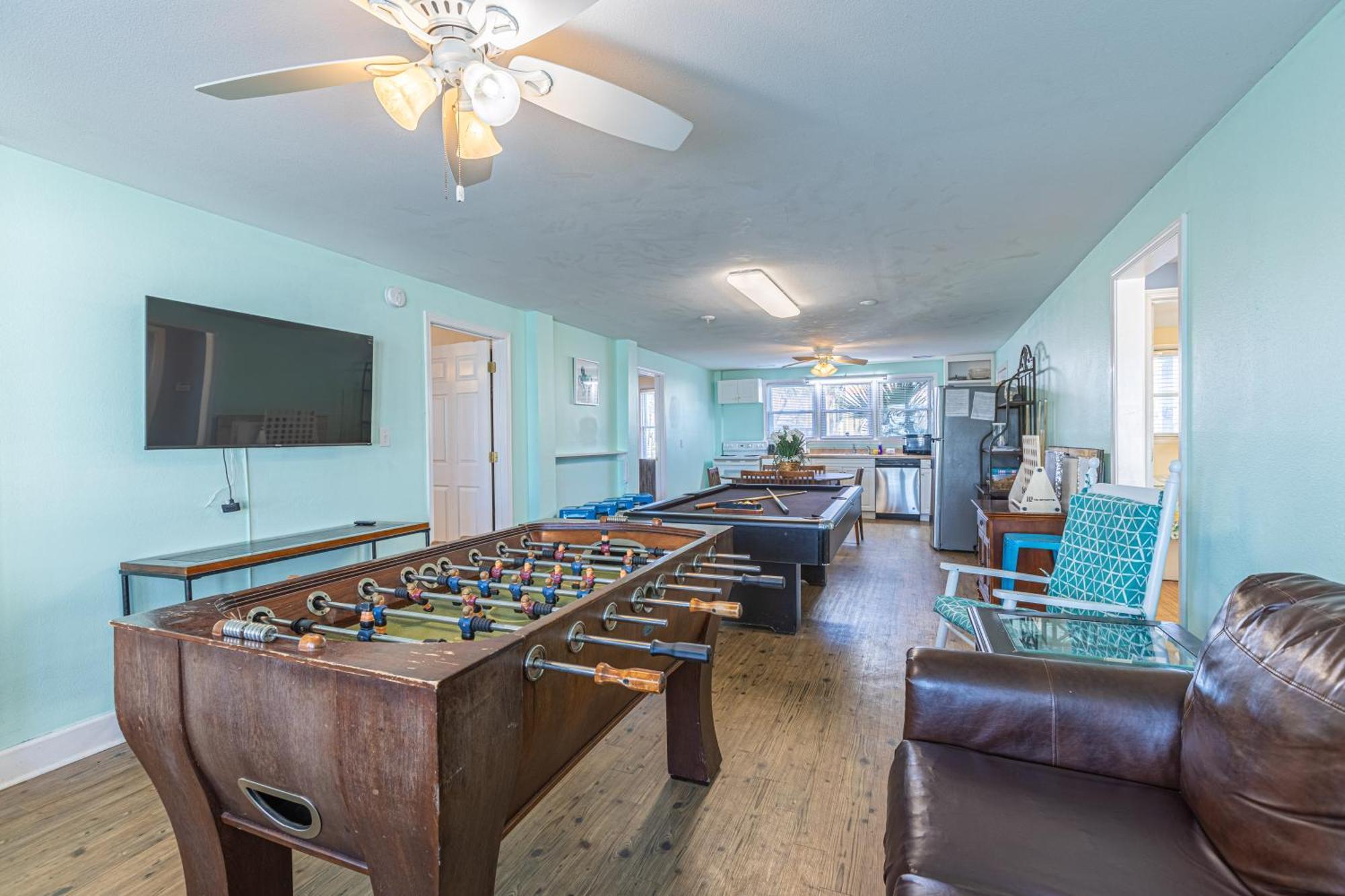 Holiday home Lavish Accessible, On Ocean, 4 King Beds, Huge Private Pool, Yard, Spa, Patio, Bbq, & Game Tables Myrtle Beach