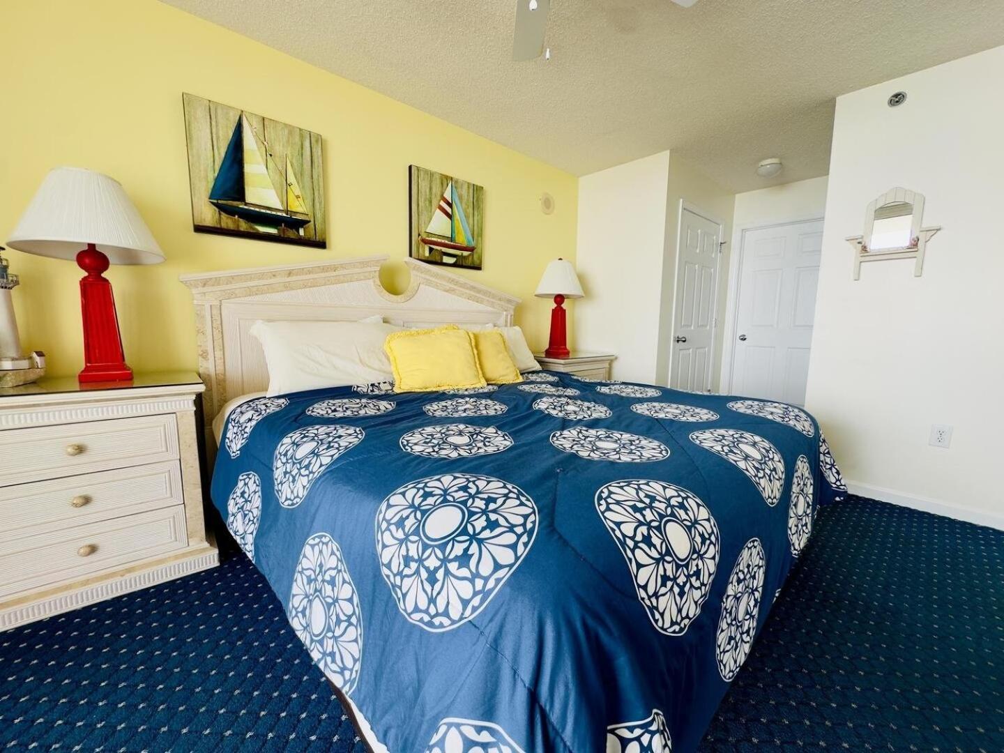 Apartment Crescent Shores S 210 *