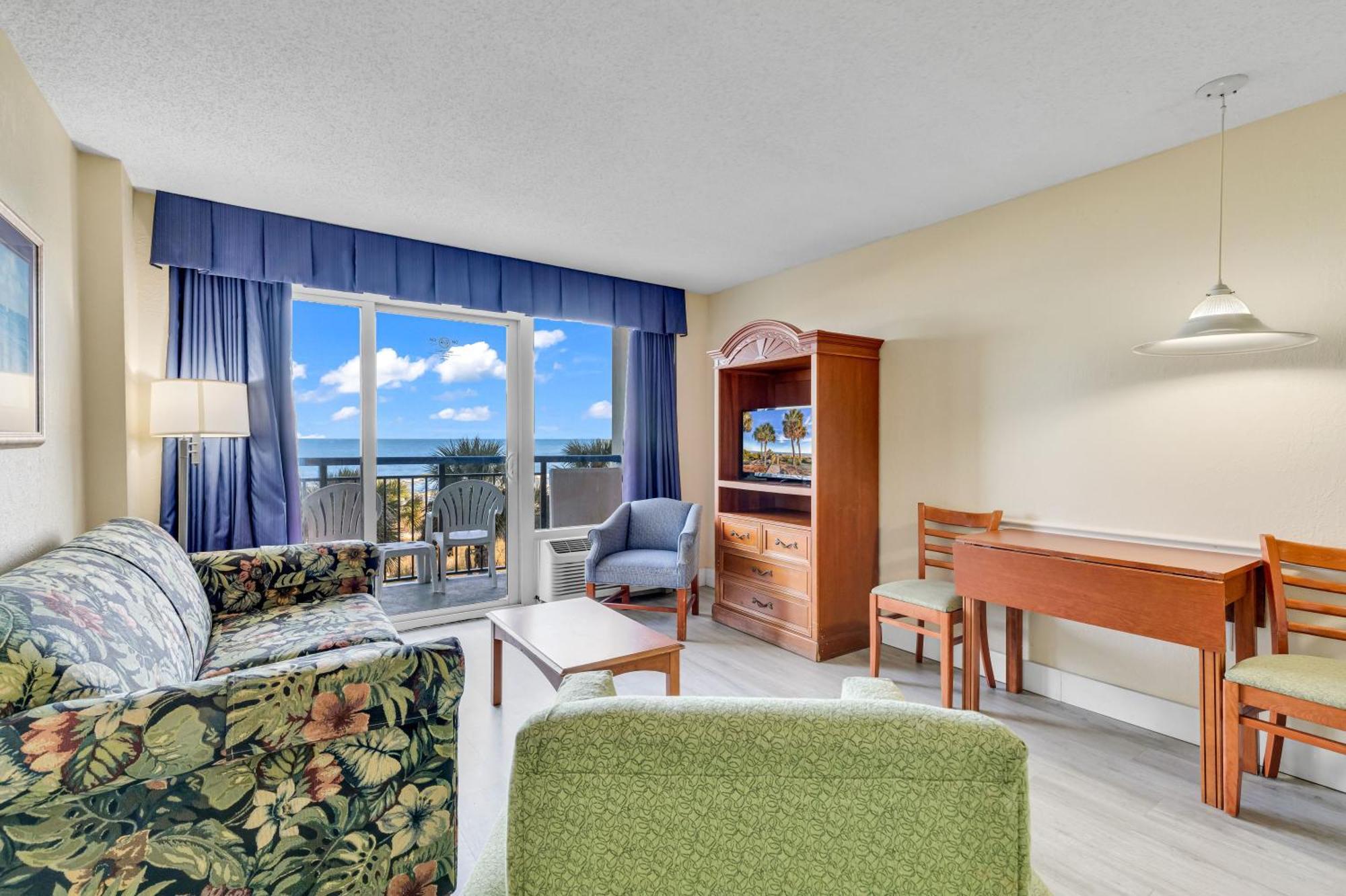 Apartment Oceanfront Boardwalk With Private Balcony And Myrtle Beach