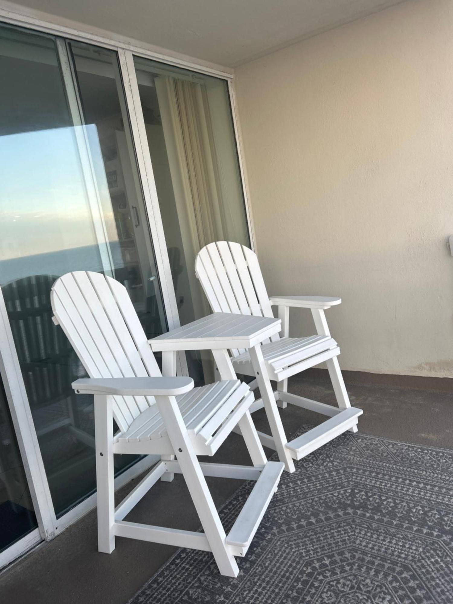 Luxurious Oceanfront Condo, 1 Bedroom-2 Bath, Sleeps 4, Indoor And Outdoor Pools, Waters Edge-garden City-murrells Inlet Sc -no Pets Apartment Myrtle Beach