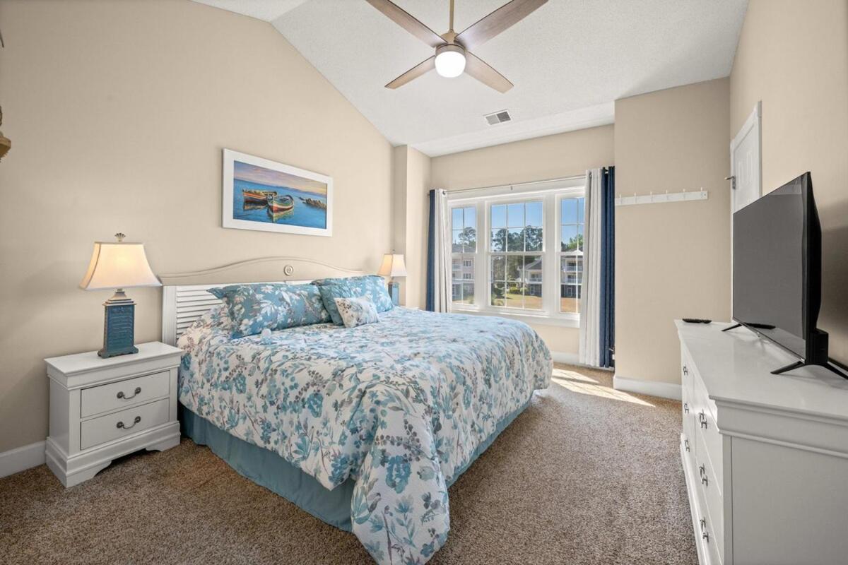 Apartment Paradise At The With A Golf Course View