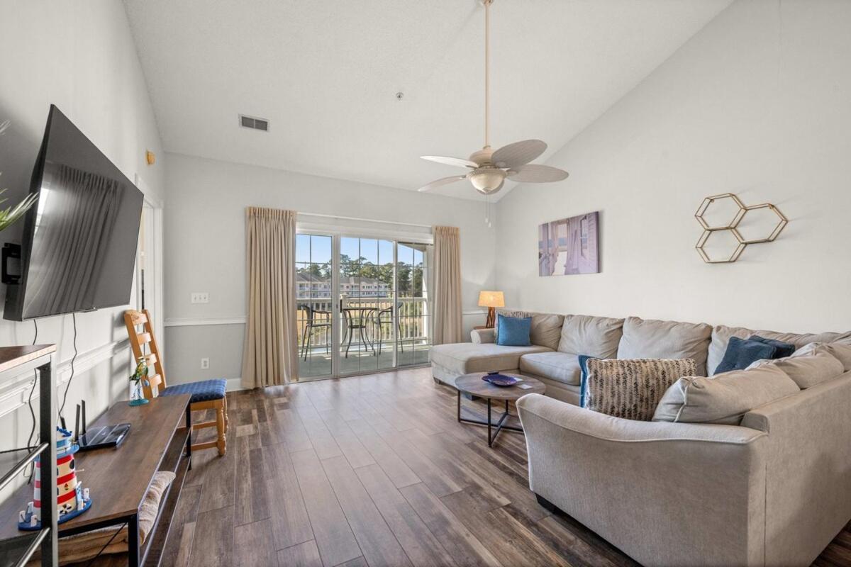 Paradise At The With A Golf Course View Apartment *