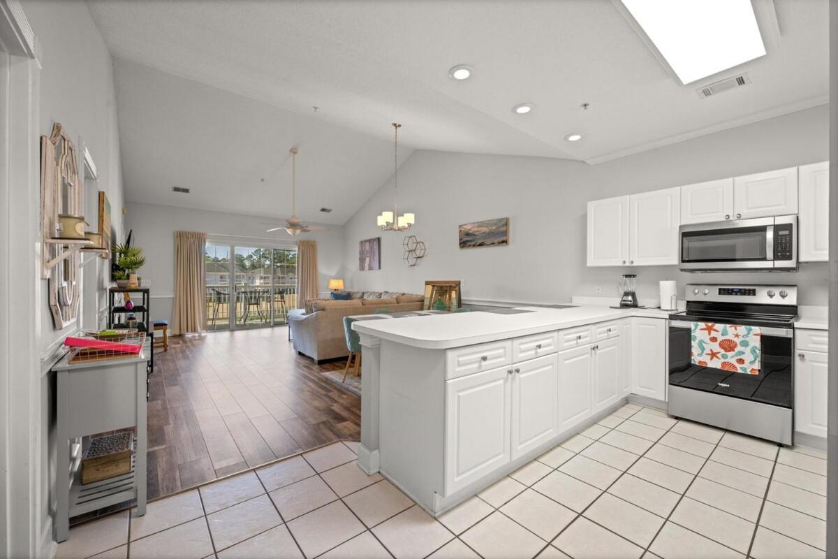 Paradise At The With A Golf Course View Apartment *