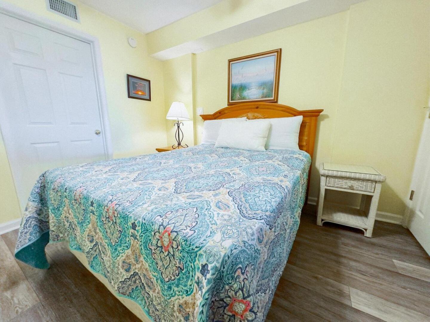 Ashworth 1505 Apartment