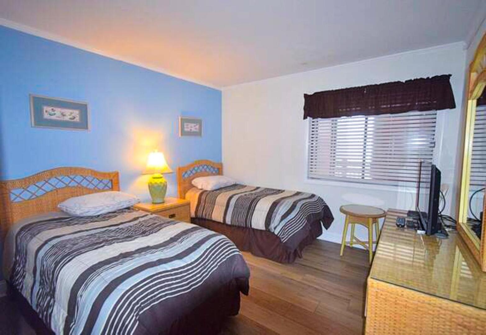 Apartment Tilghman And Racquet Club 108 *