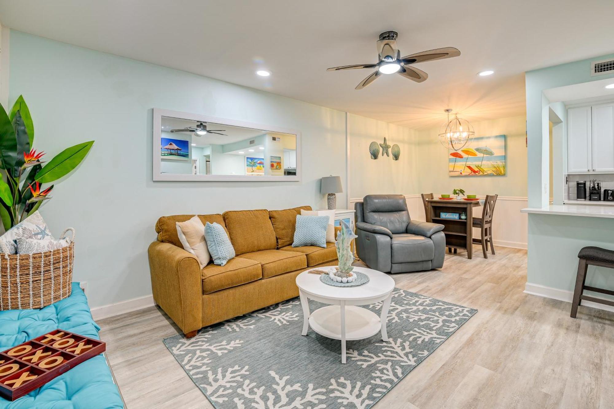 Cozy Myrtle Getaway 1 Block To Ocean! Myrtle Beach