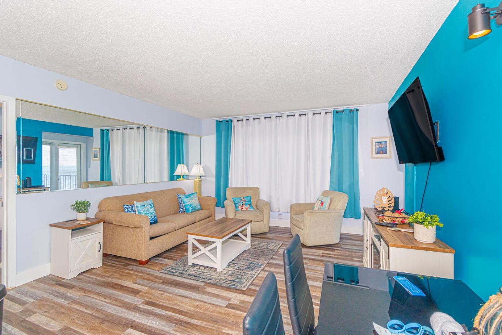 Holiday home Stunning Ocean View 2 Bedroom Condo- Nicely Updated & Sleeps 6! Palace Unit 408 Myrtle Beach