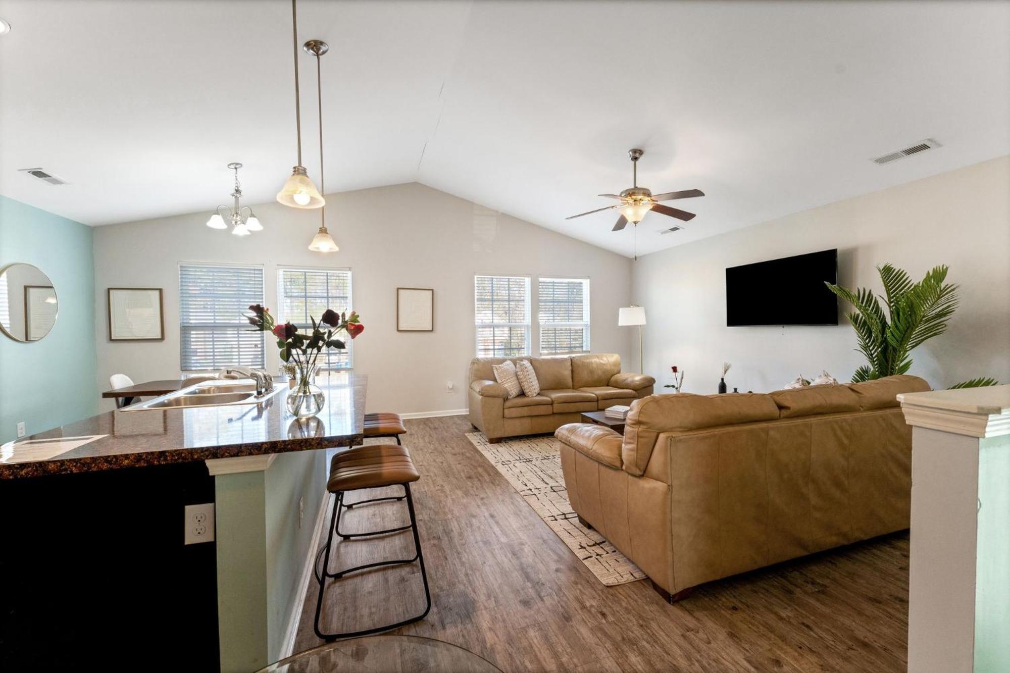 Harborview Retreat In Myrtle Holiday home