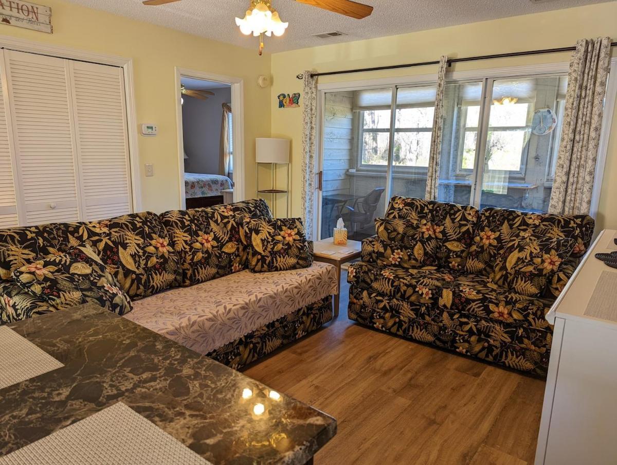 Apartment Centrally Located-secluded-nature-15 Min To *