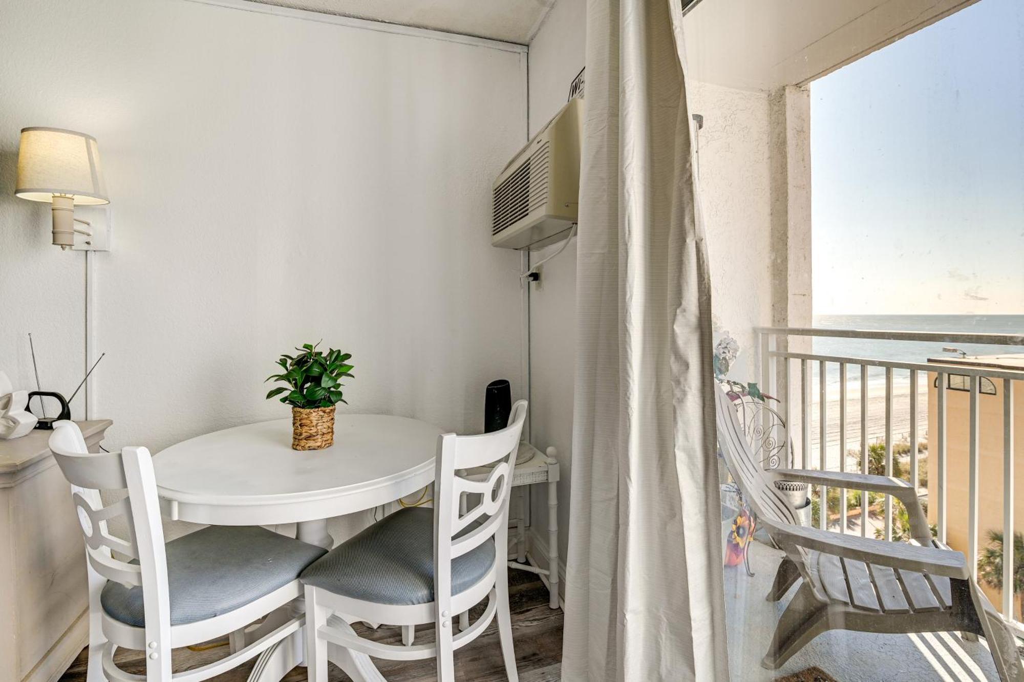 Sea Mist Oceanfront With Balcony! * Myrtle Beach
