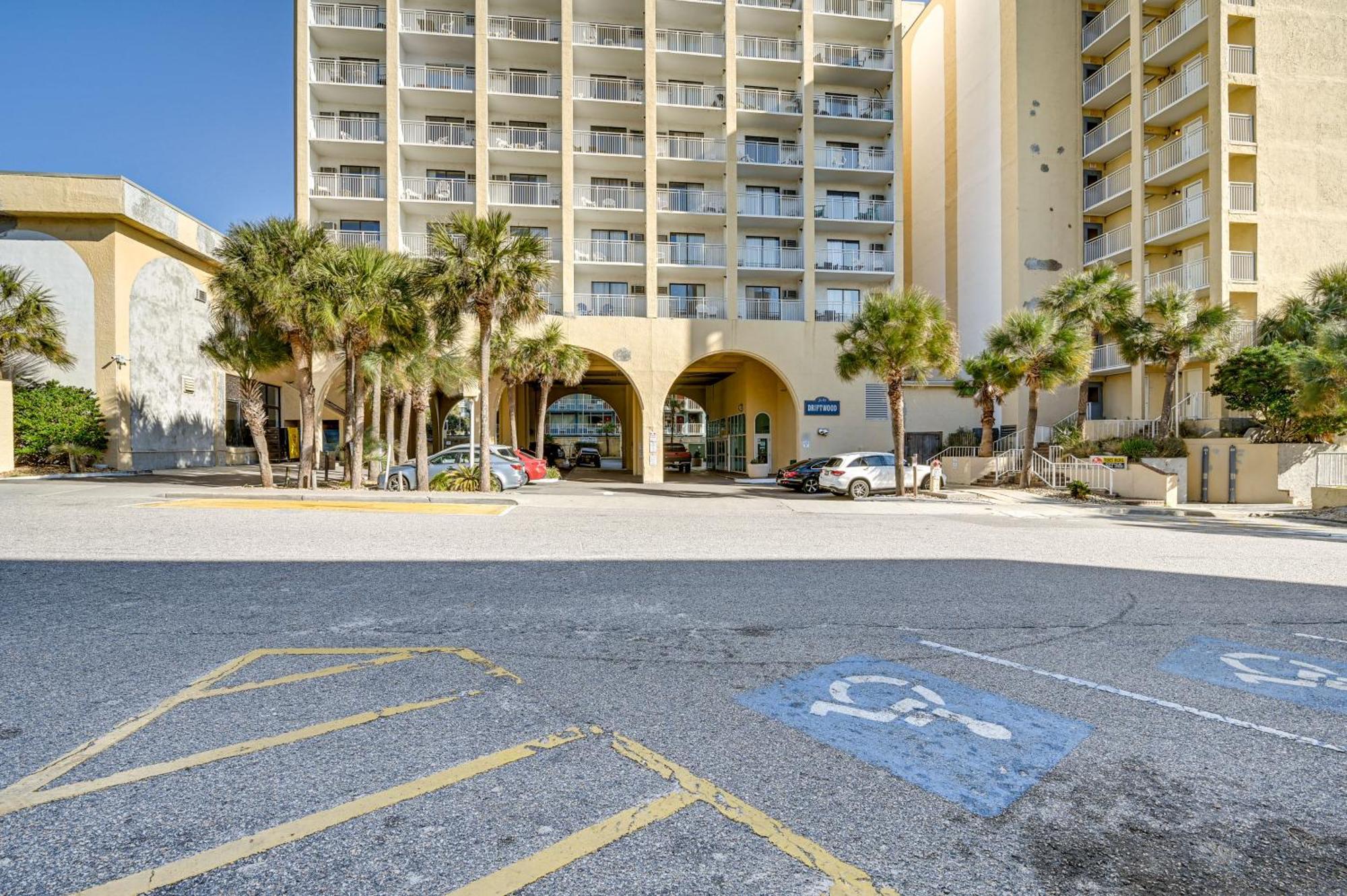 Apartment Sea Mist Oceanfront With Balcony! Myrtle Beach