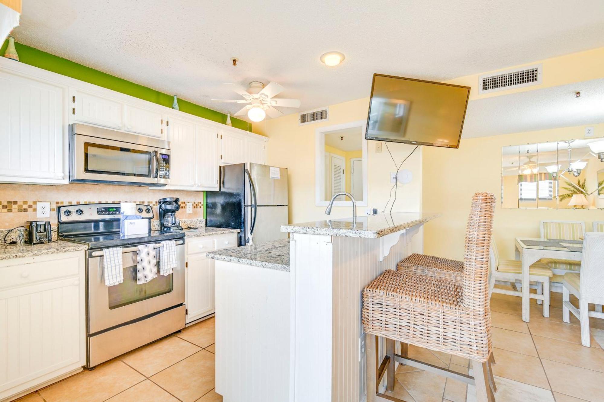 Myrtle With Pool And Ocean View! Apartment