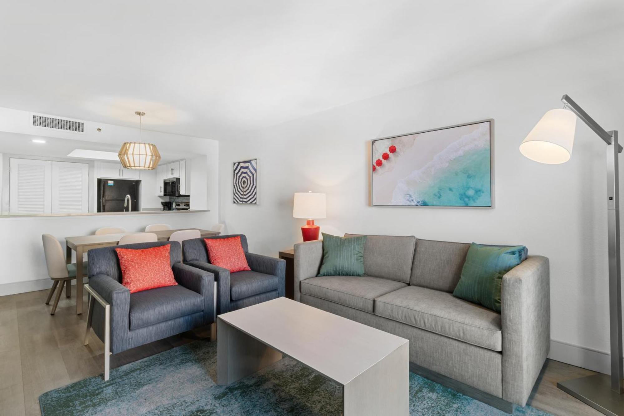 Compass Cove 3*