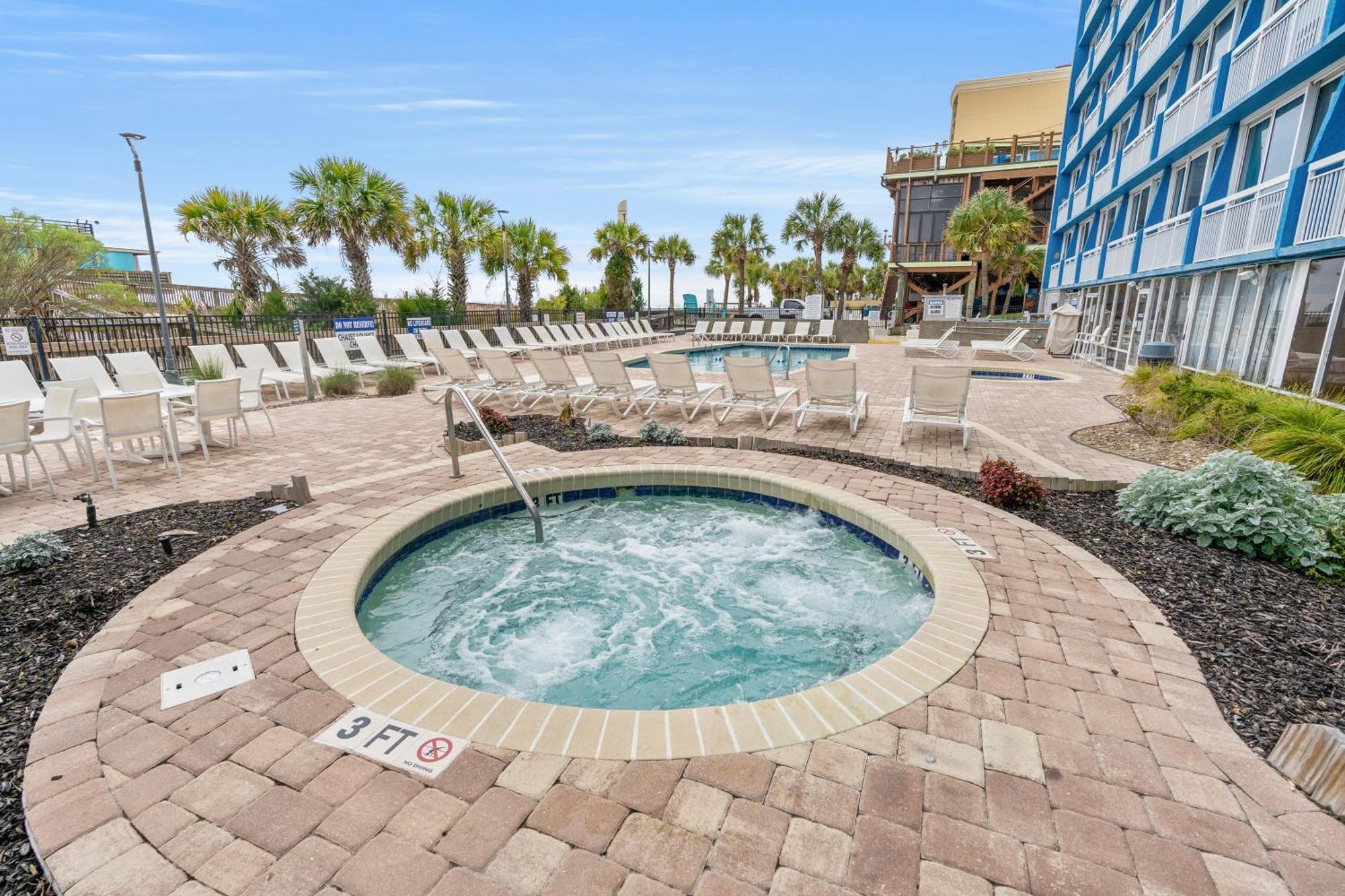Yachtsman Oceanfront 3*