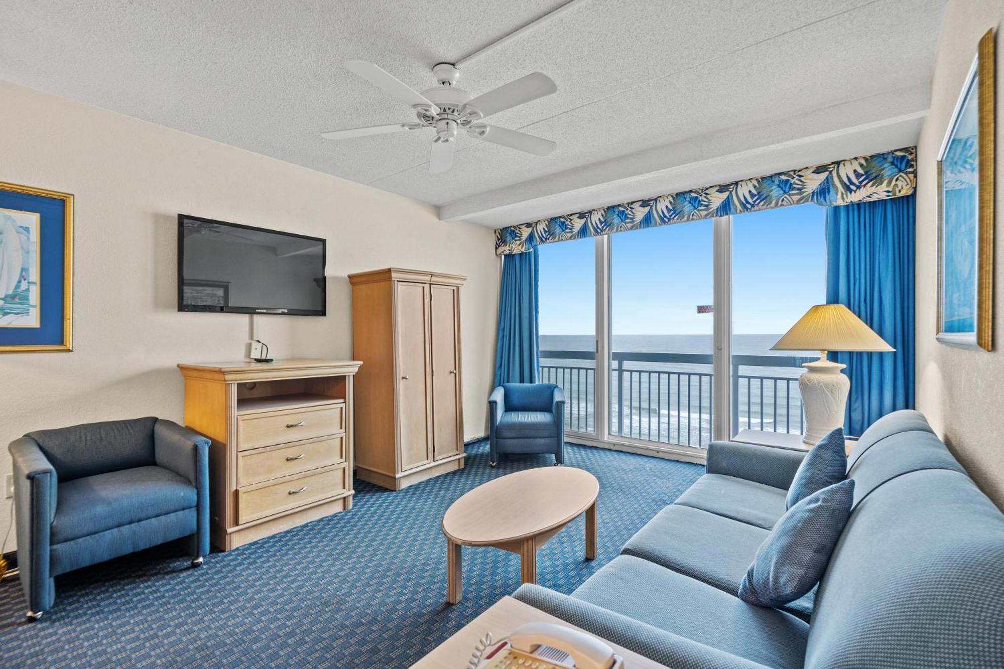 Yachtsman Oceanfront Resort 3*