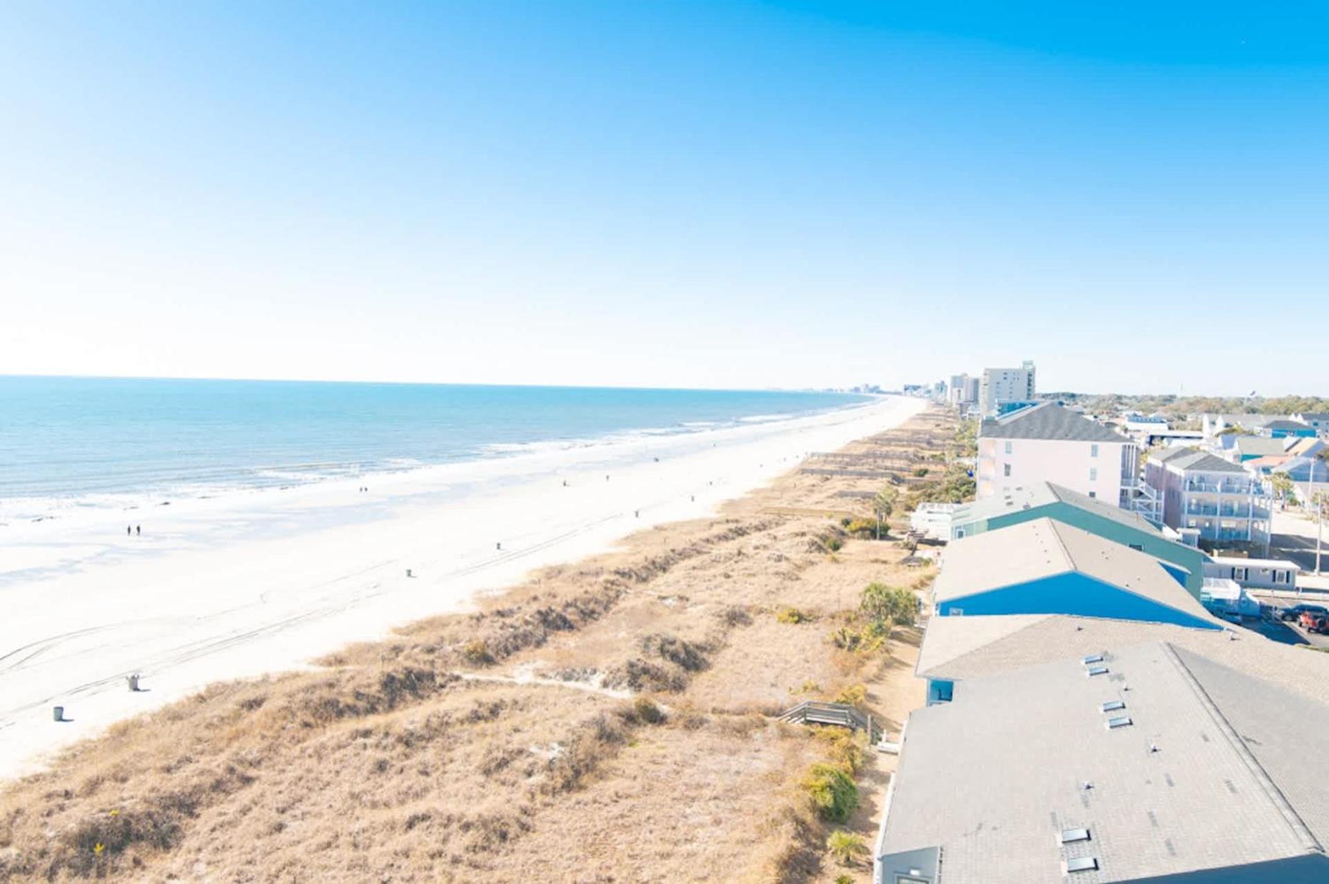 Holiday home Rare View Premium Oceanfront 4 Br *