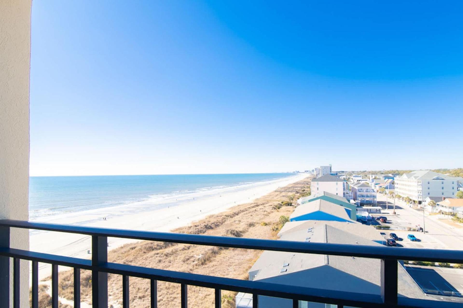 Rare View Premium Oceanfront 4 Br