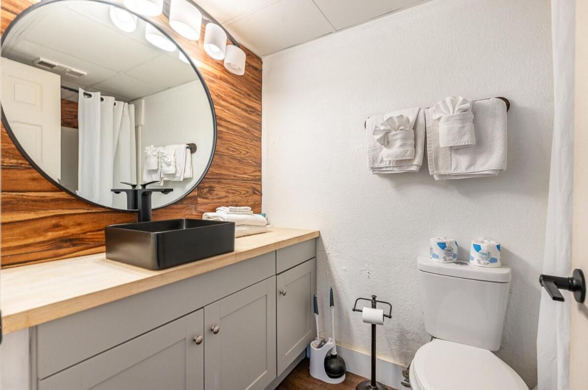 King Oceanview Studio, Smart Tv, 12 Pm Check-in, * Myrtle Beach