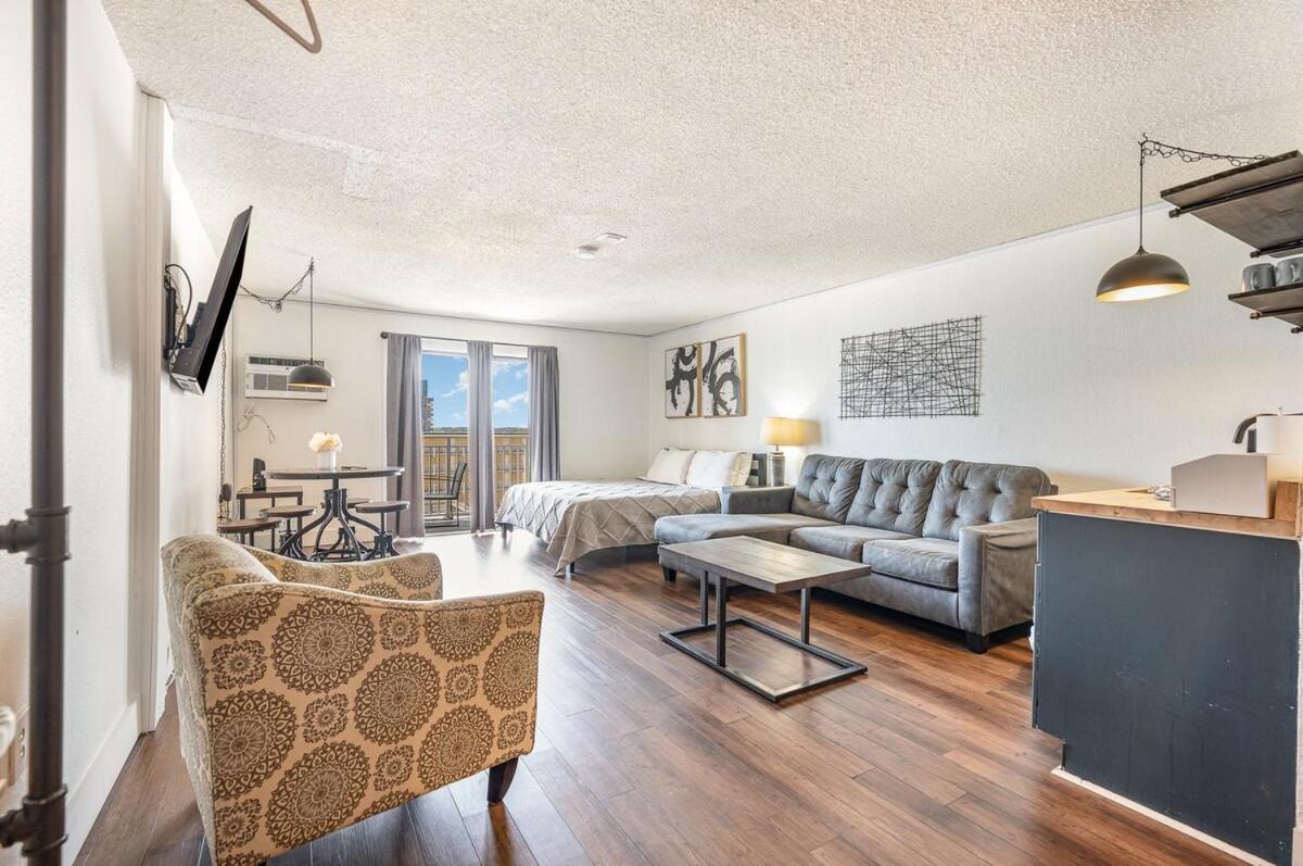 King Oceanview Studio, Smart Tv, 12 Pm Check-in, Apartment *