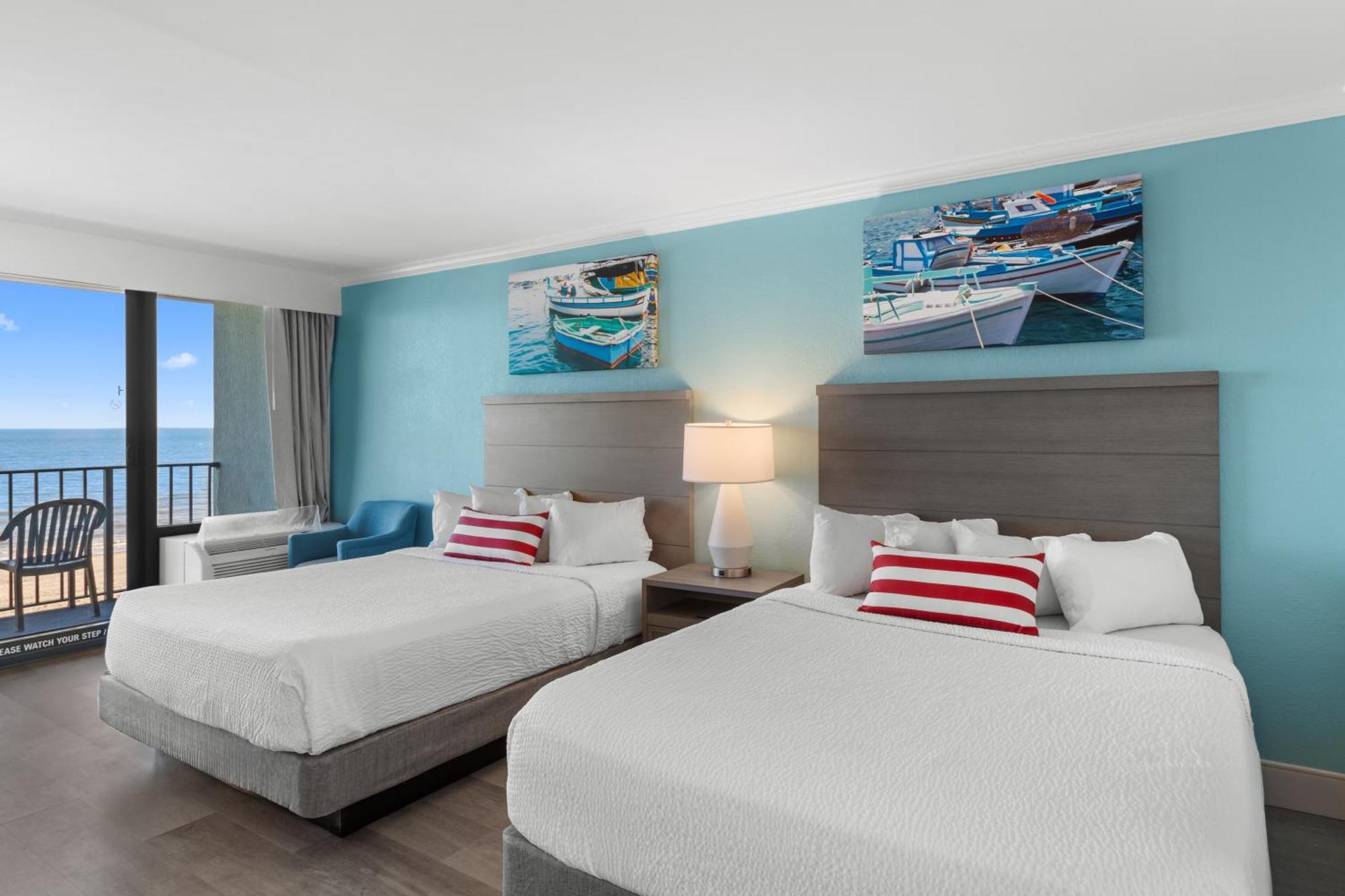 Compass Cove Resort 3*