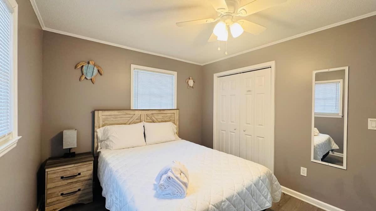 Apartment Great Duplex Walk To The Pool Myrtle Beach