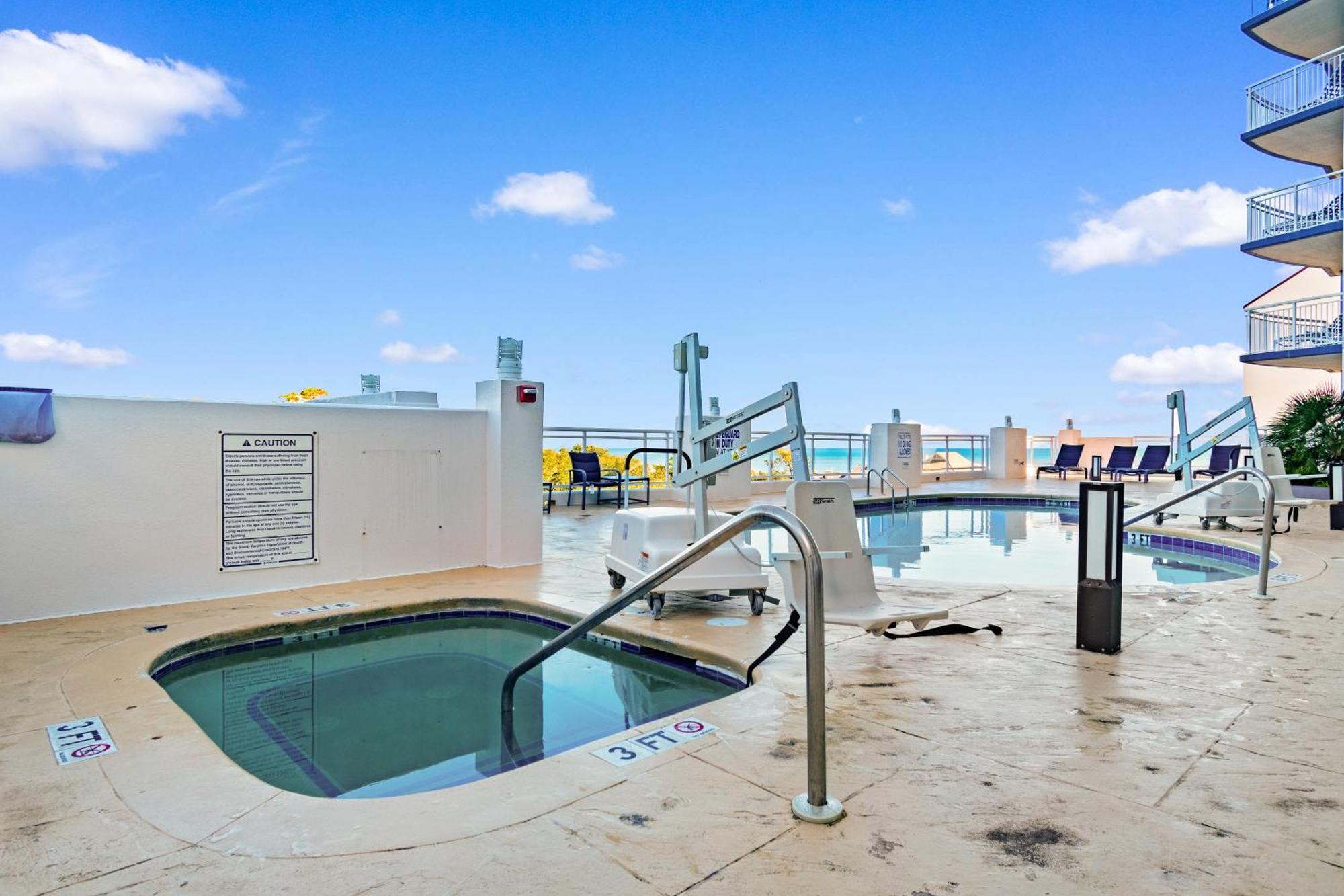 Incredible Horizon Resort- Lazy River-hot Tubs-gym Apartment *