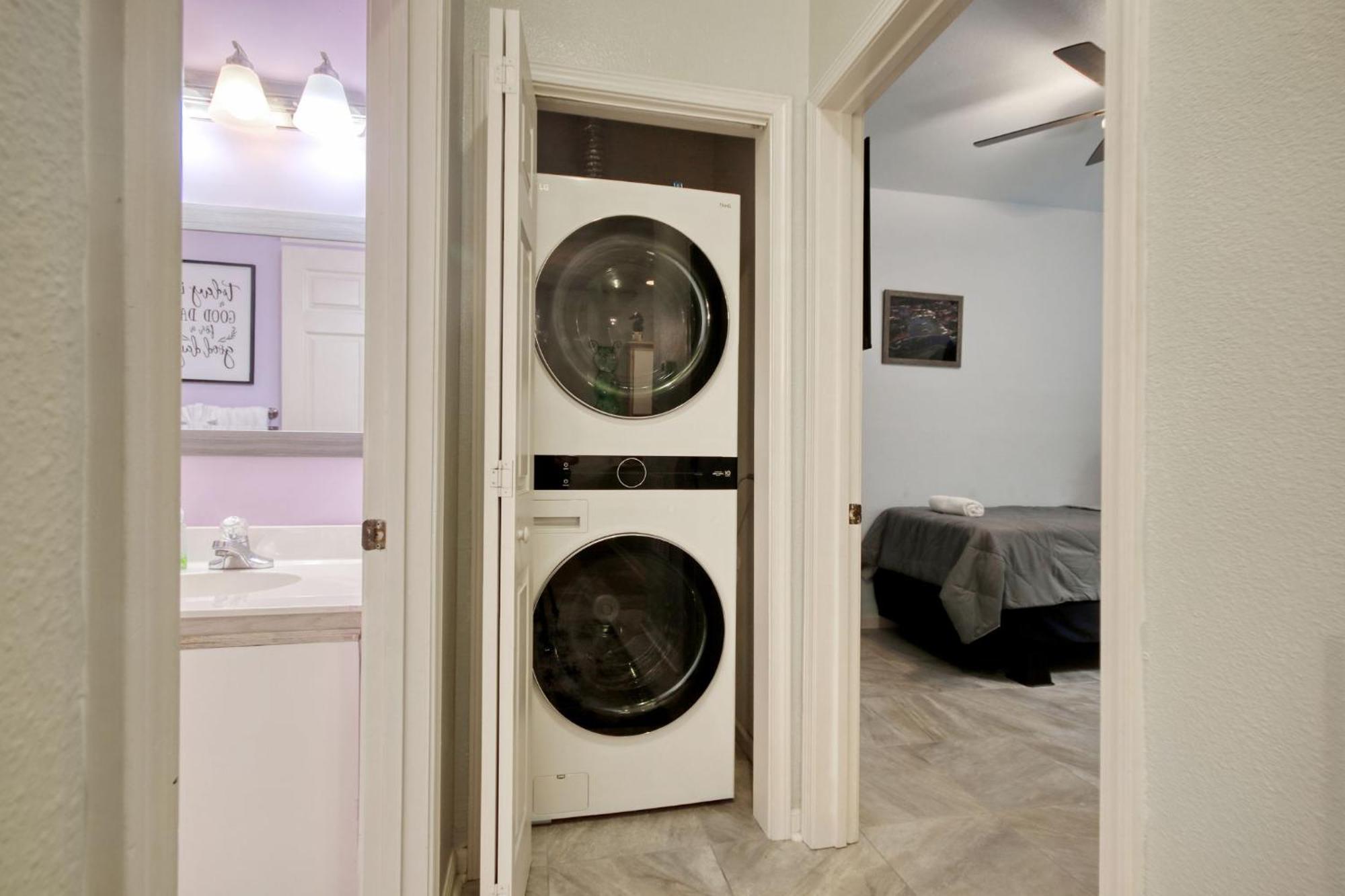 Stunning 2br At Fairways River Oaks *