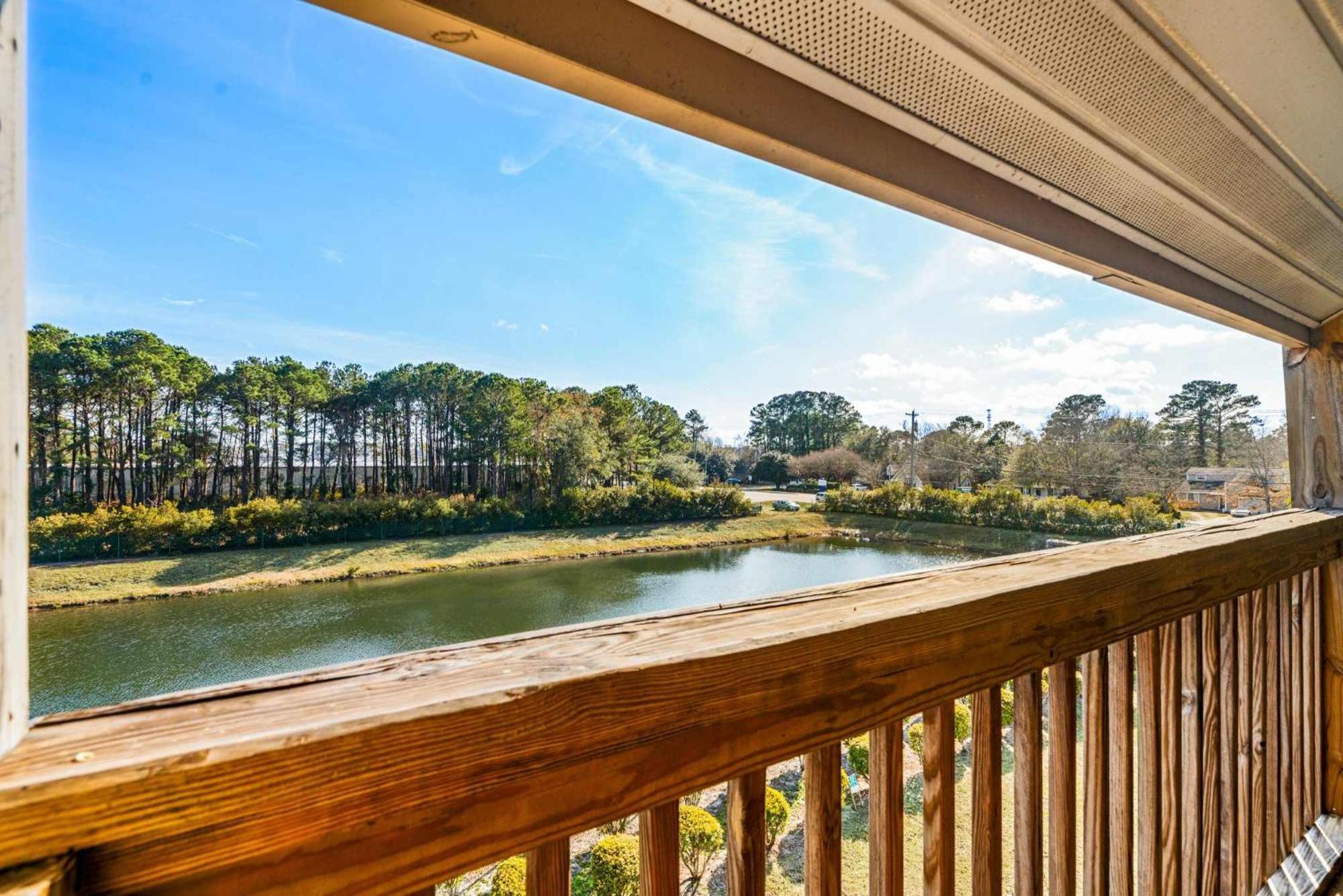 203d Gbr Beautifully Remodeled 4 Bed 3 Bath In Surfside Holiday home *
