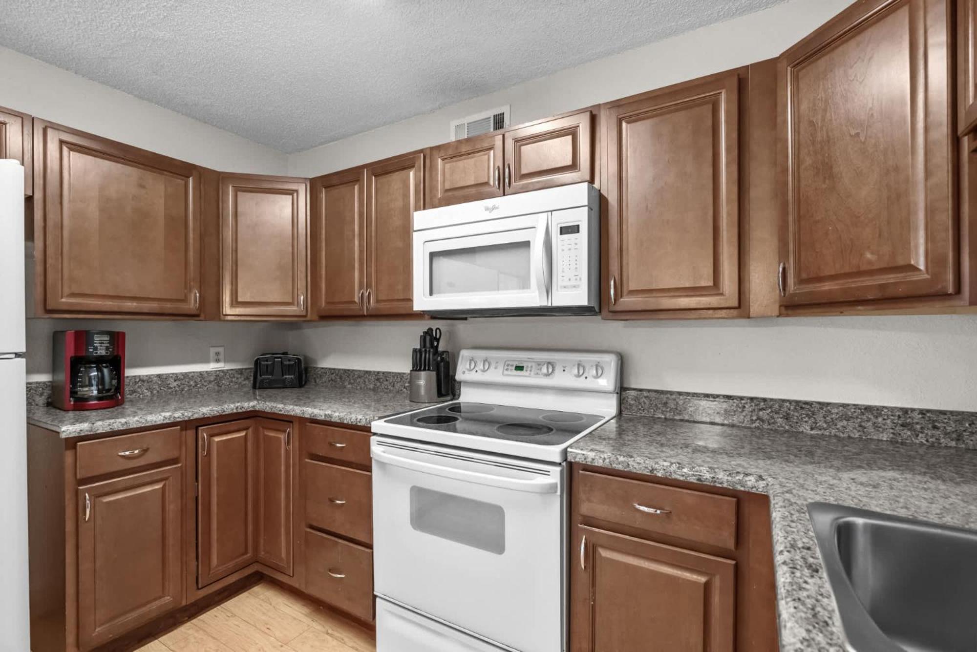 203d Gbr Beautifully Remodeled 4 Bed 3 Bath In Surfside