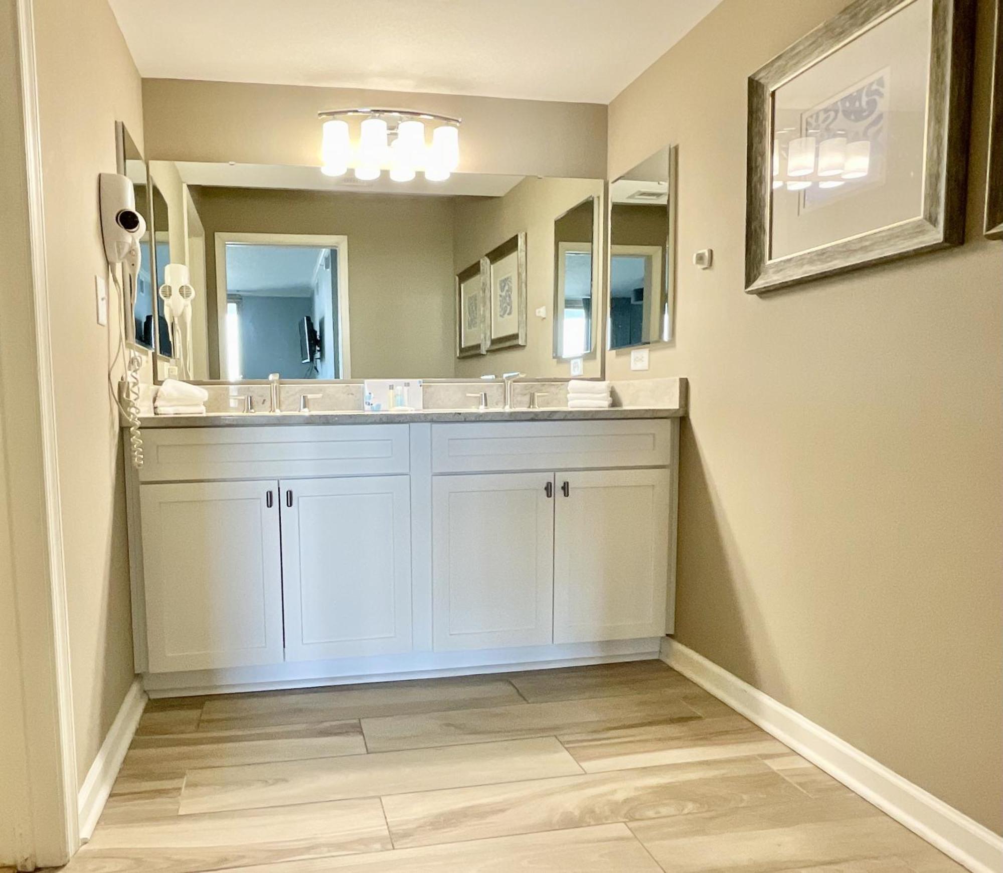 Exquisite 2 Bedroom Ocean View Unit - 2003 Brighton - Kingston Plantation Myrtle Beach