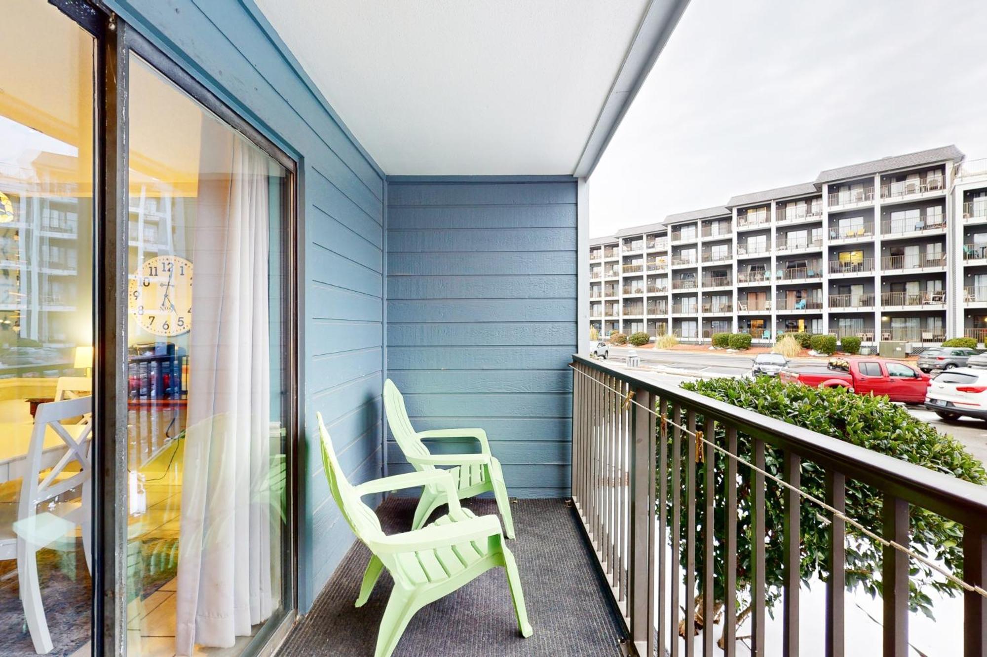The Golden Sailboat #b-139 Apartment