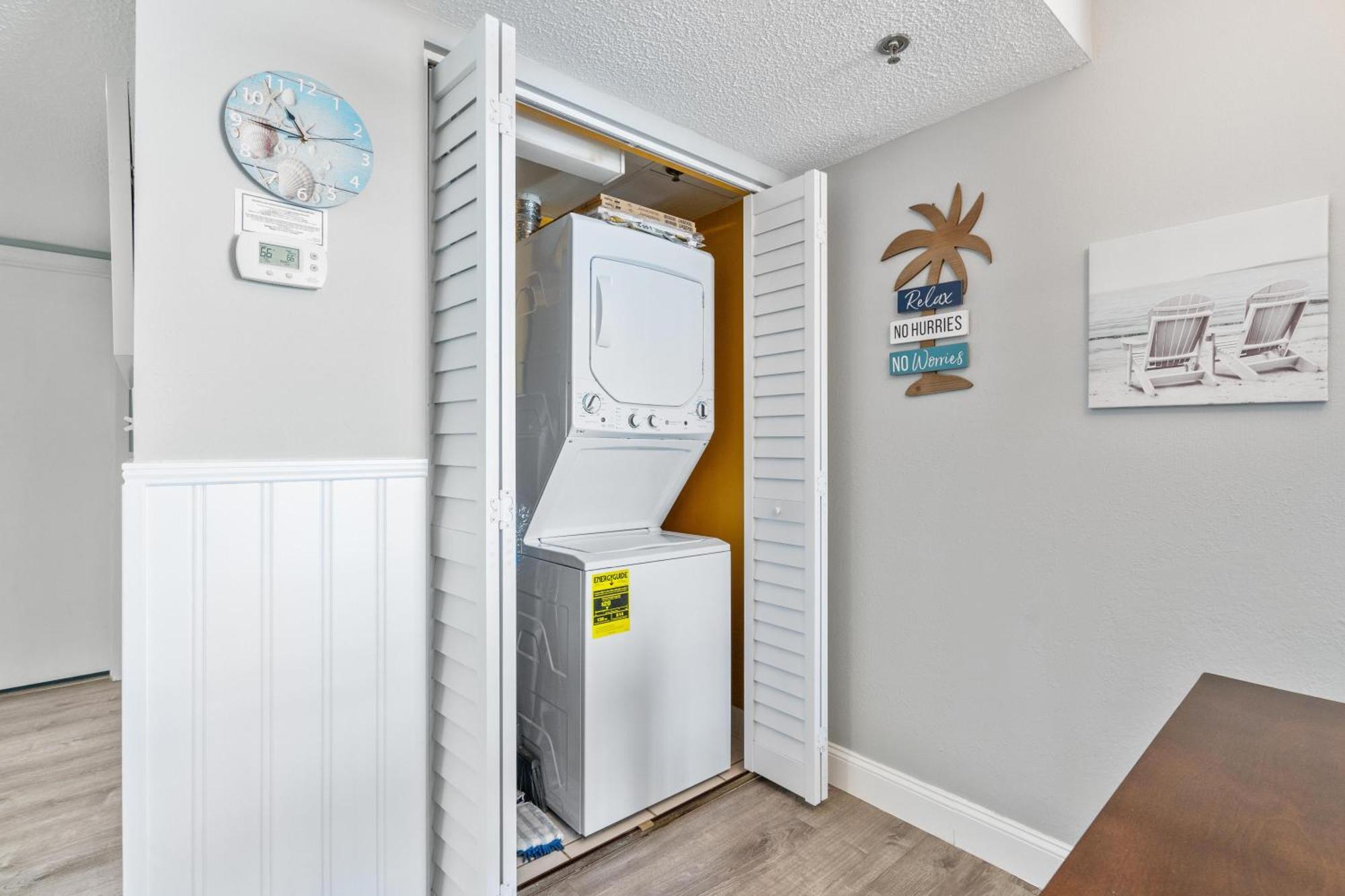 Seawatch 808 Ocean Front-shore Drive Section Holiday home