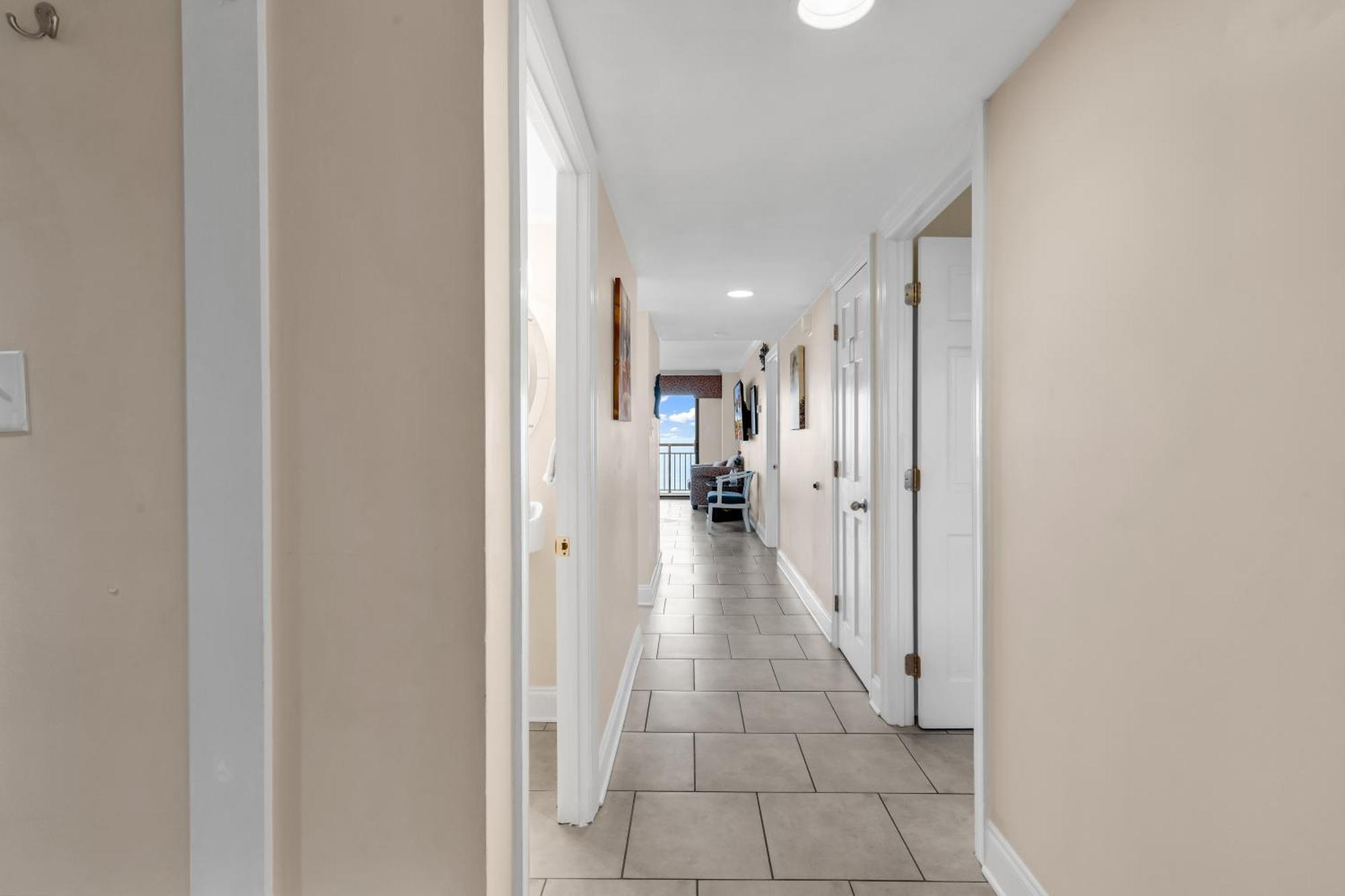 Bluewater 602 Apartment *