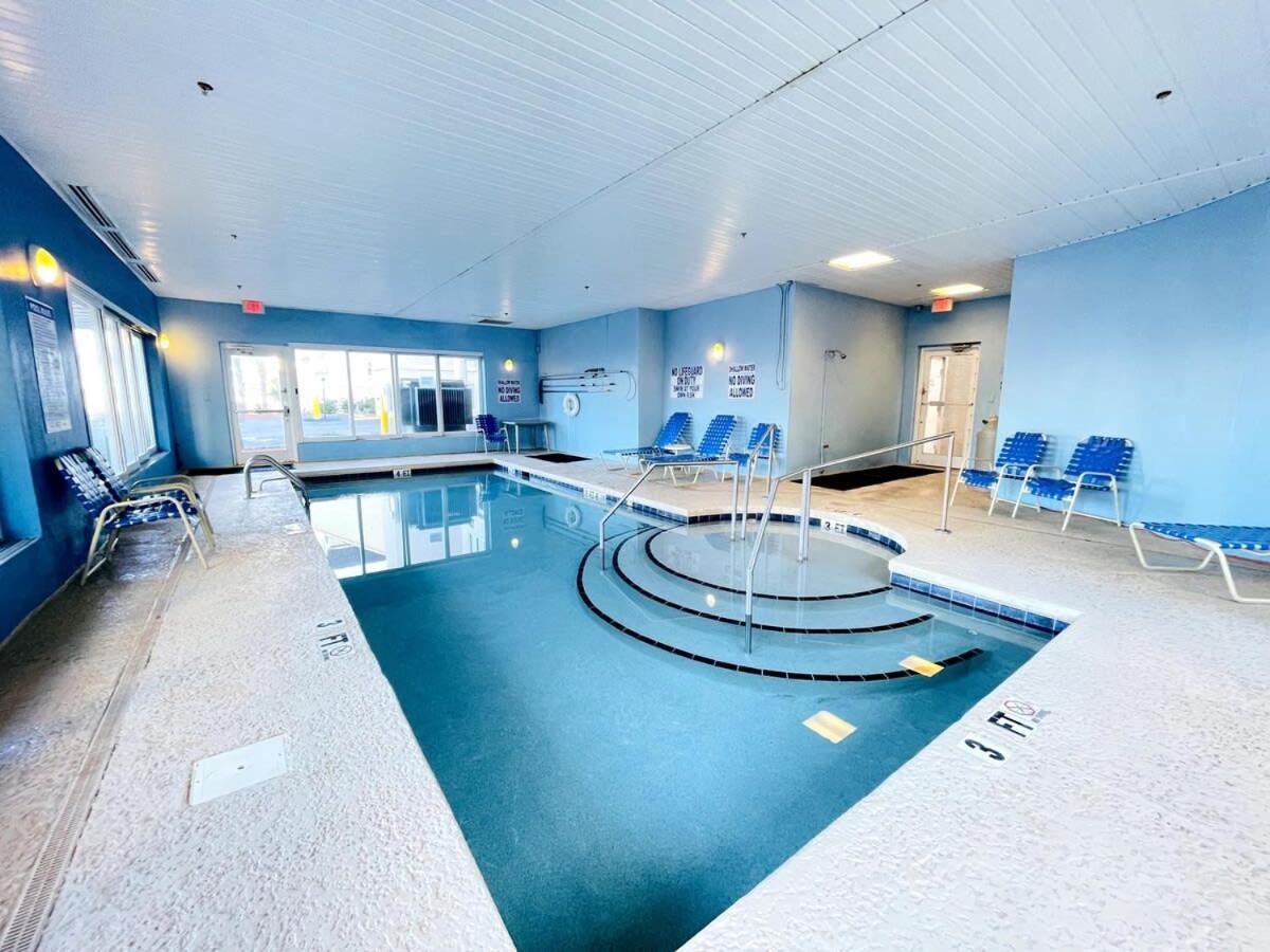 Luxury Large Ocean Front With Pool North Mb