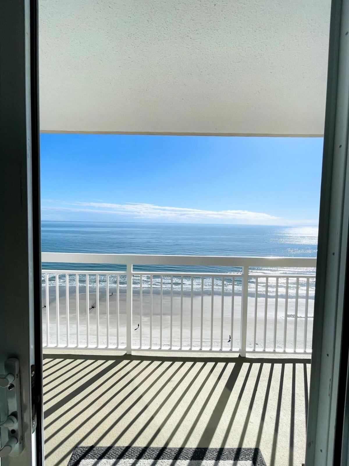 Luxury Large Ocean Front With Pool North Mb Apartment *