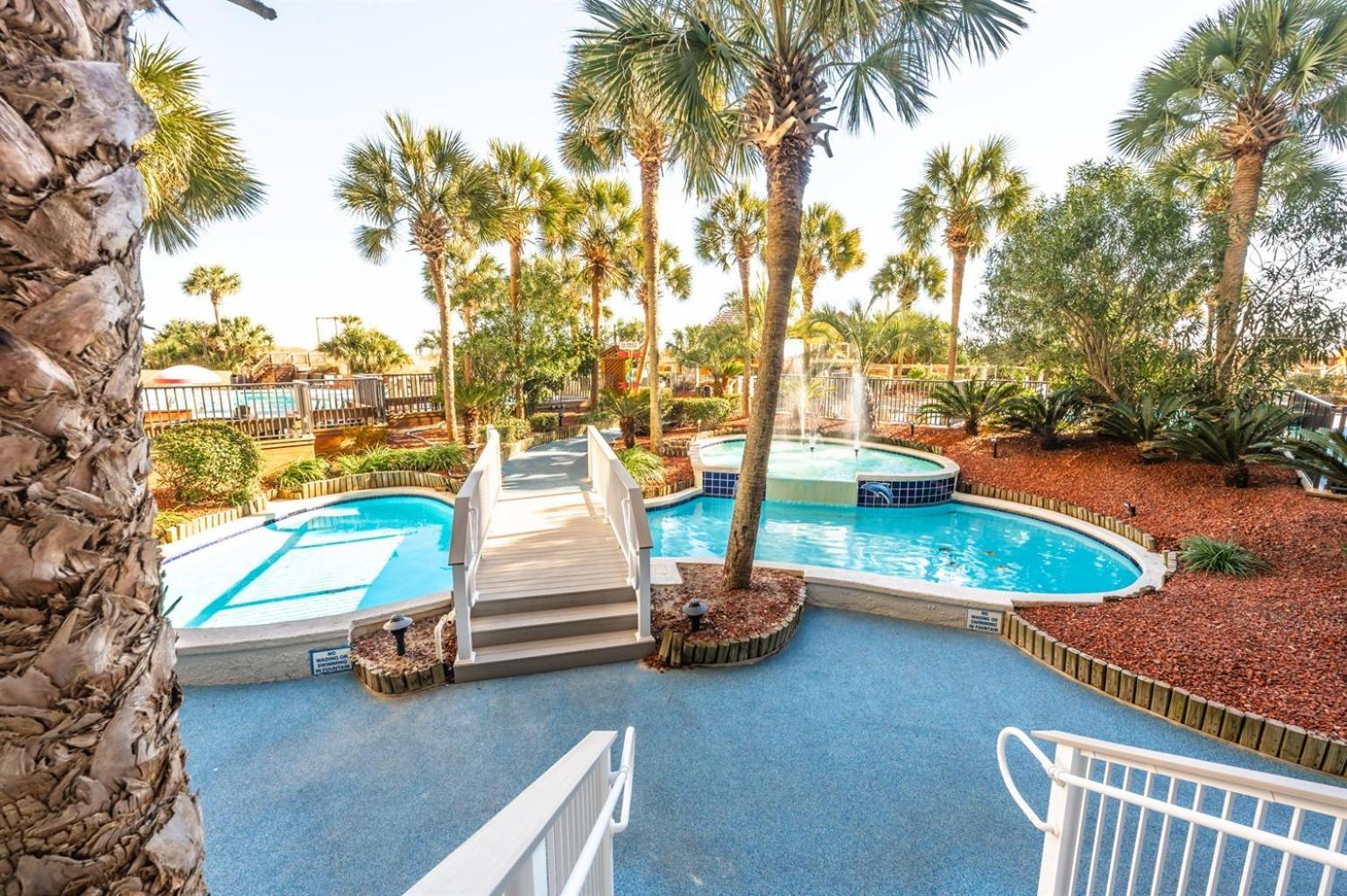 New Remodeled Direct Oceanfront Views Cove Holiday home
