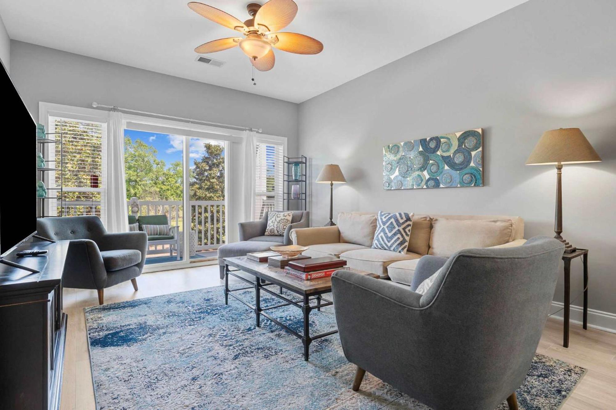 Newly Renovated 3br At World Tour Apartment *