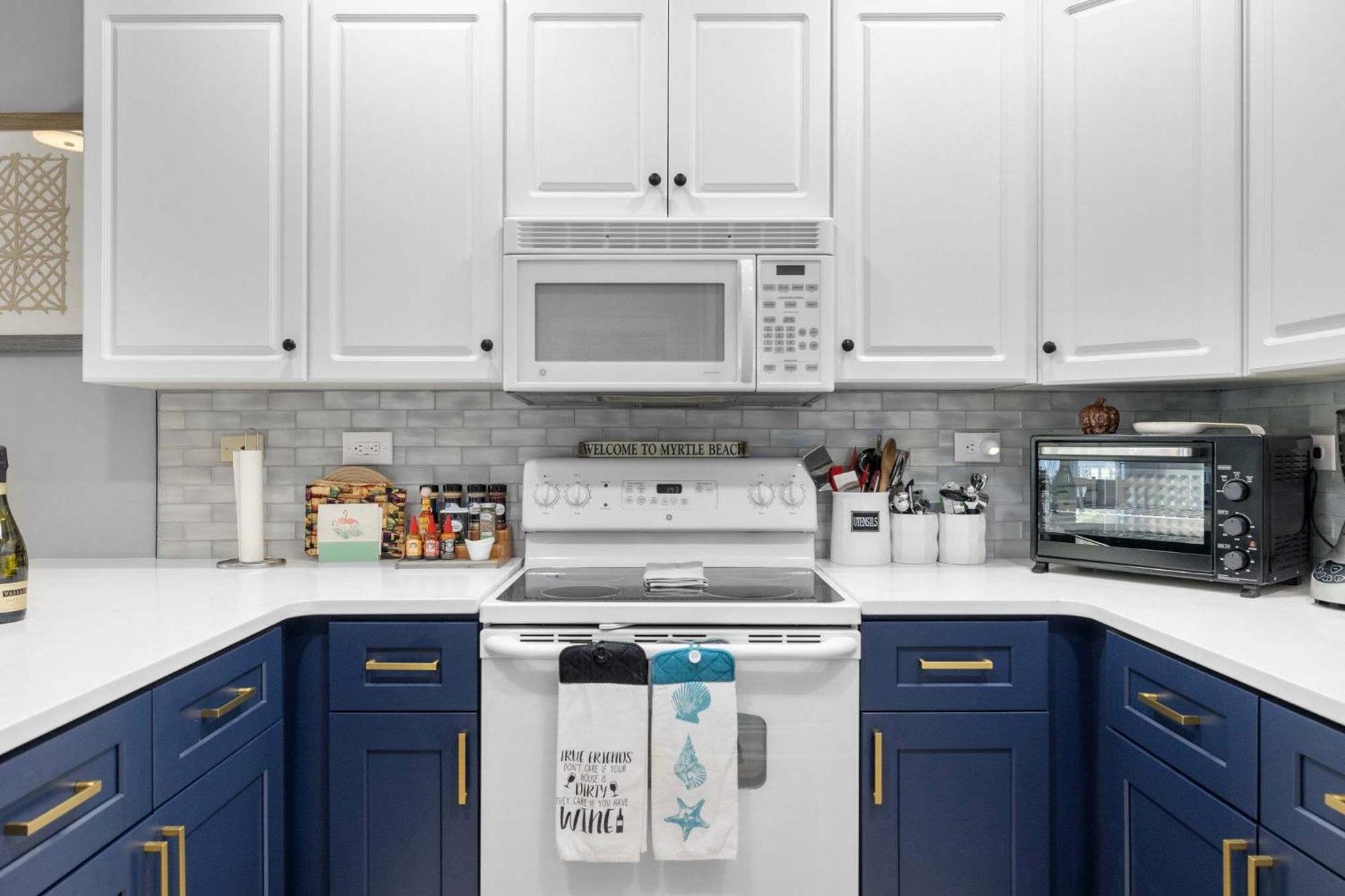 Newly Renovated 3br At World Tour Apartment