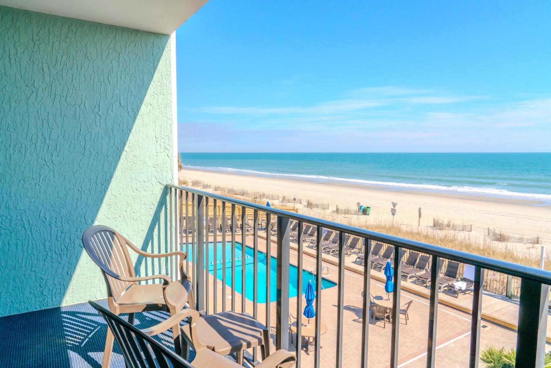 Direct Oceanfront 1 Bedroom Suite! Schooner At Compass Cove 335- Sleeps 4! Holiday home *