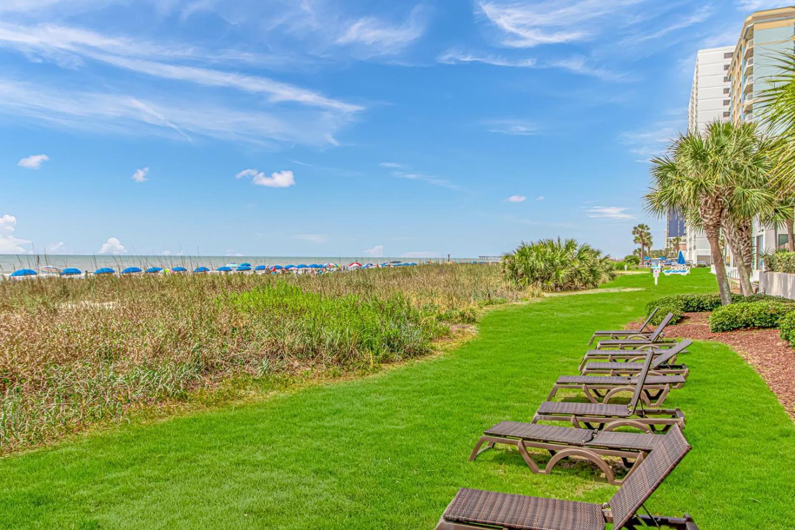 Direct Oceanfront 1 Bedroom Suite! Schooner At Compass Cove 335- Sleeps 4! Holiday home